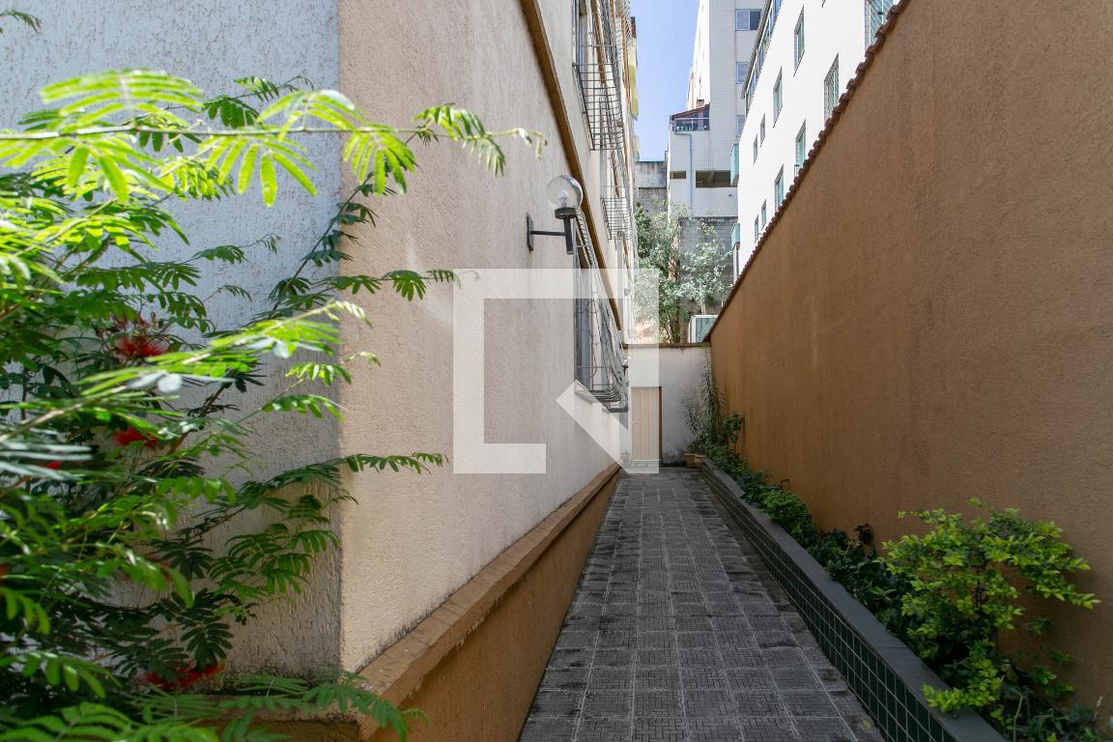 Entrada - Edifício Havai