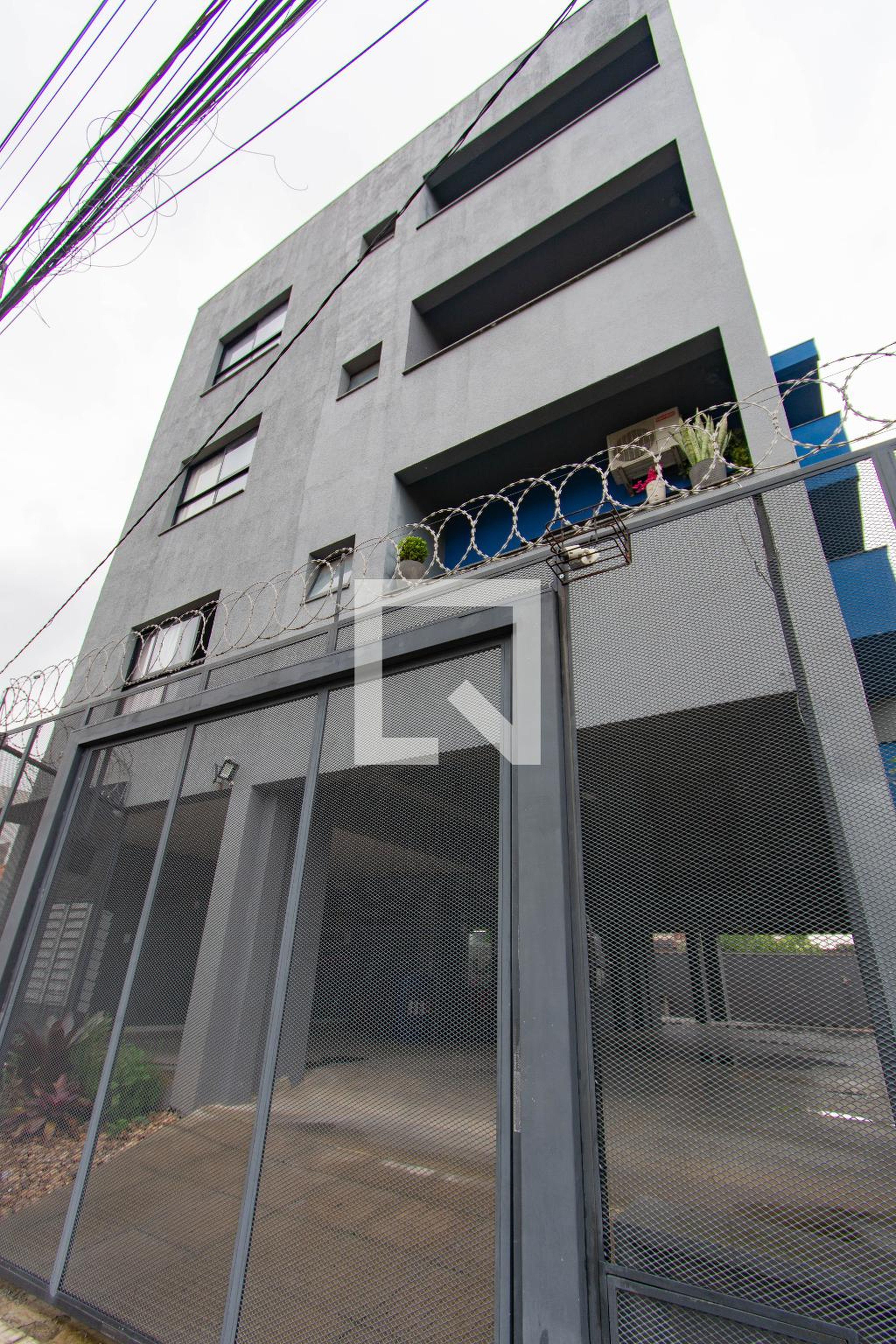 Fachada Condomínio em Rua Afonso Dias, 100