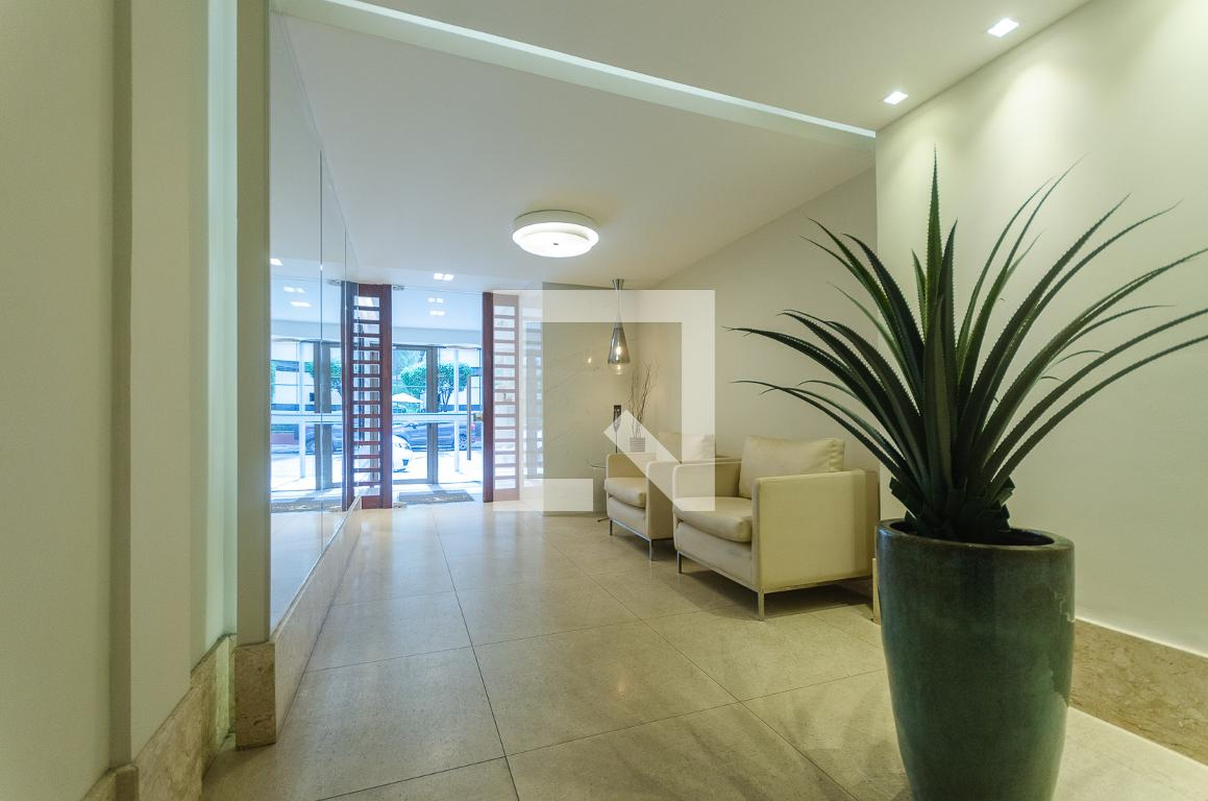 Hall de Entrada - Edifício Mansão Jardim Imperial