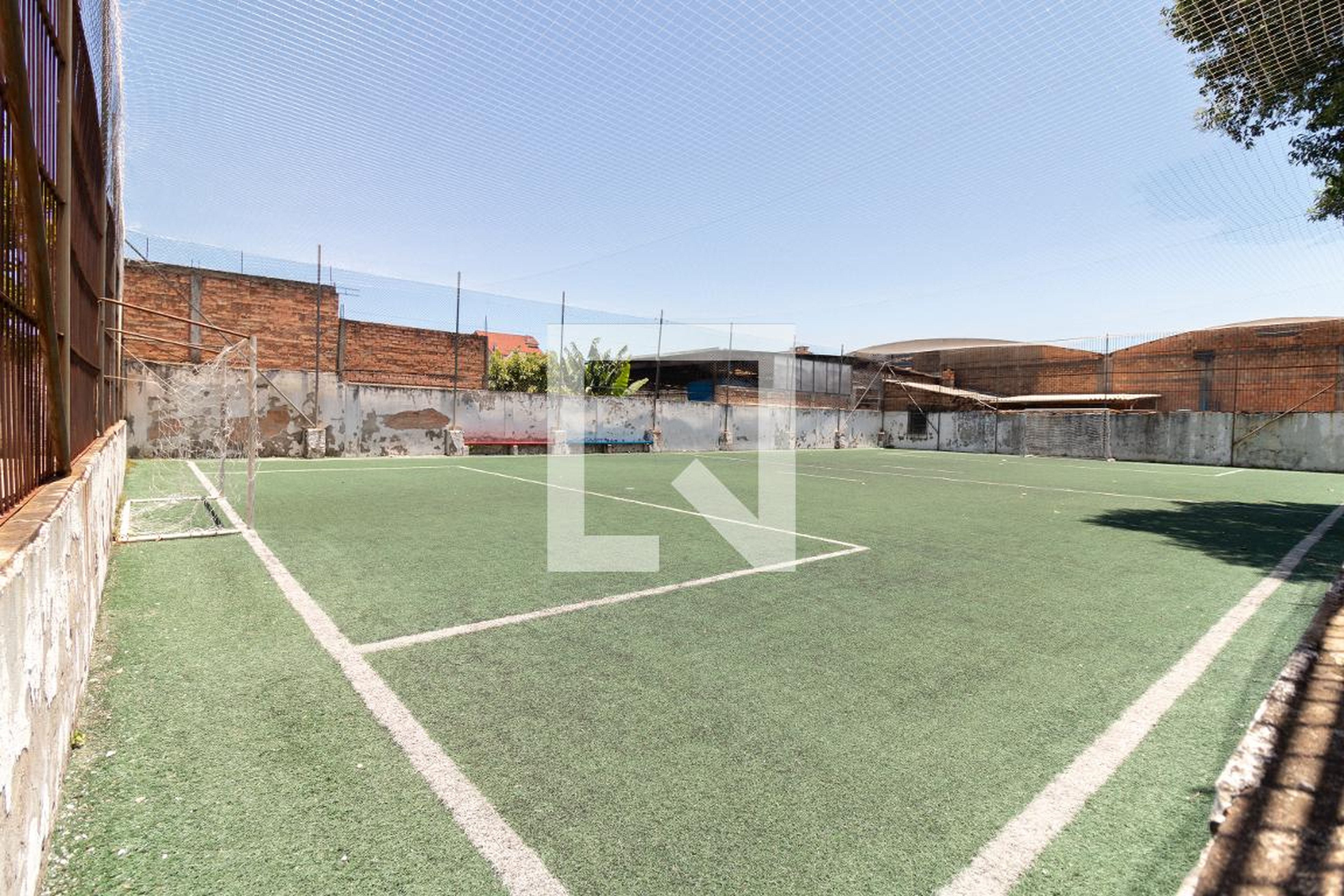 Quadra - Pereira Neto