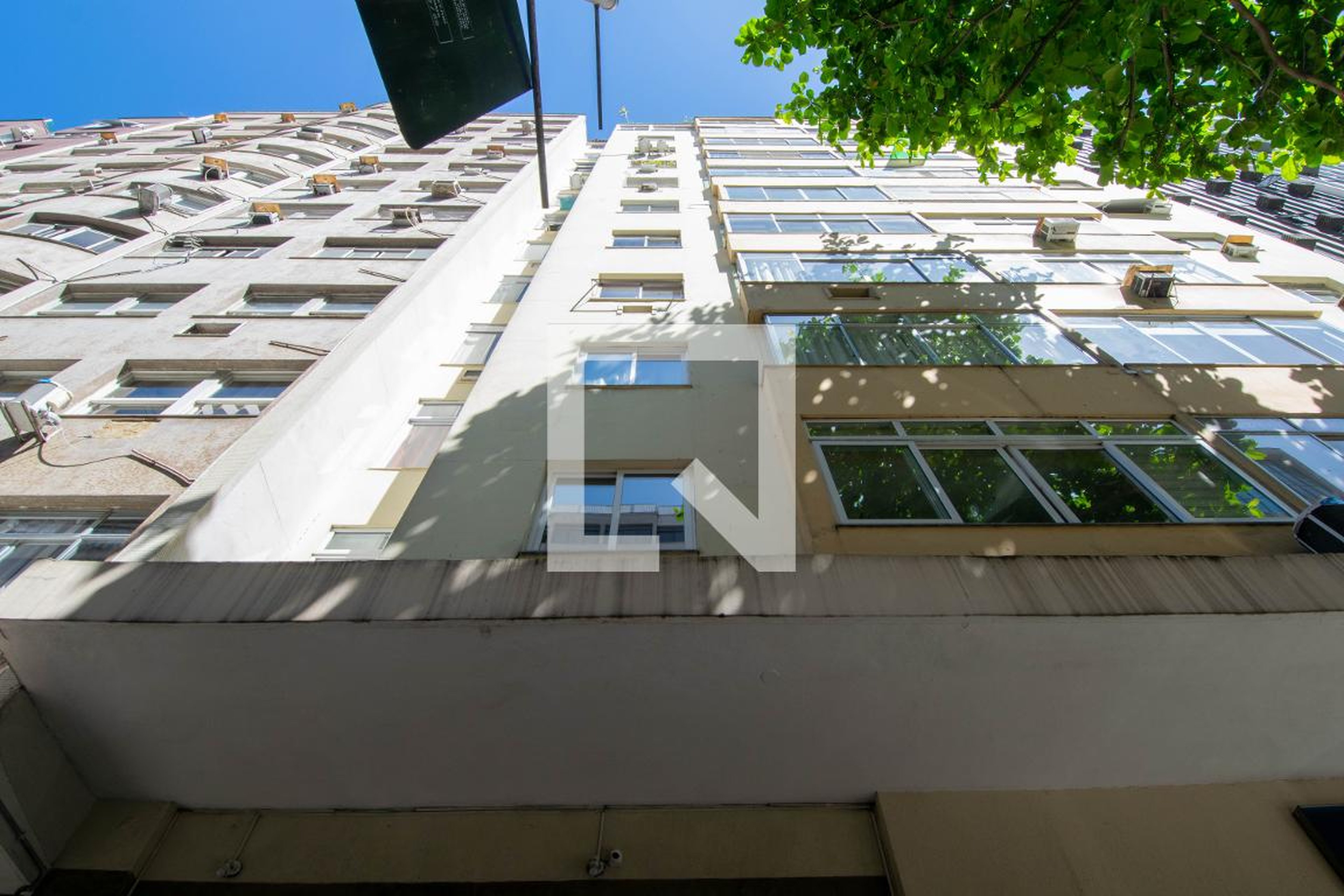 Fachada Edifício Satélite