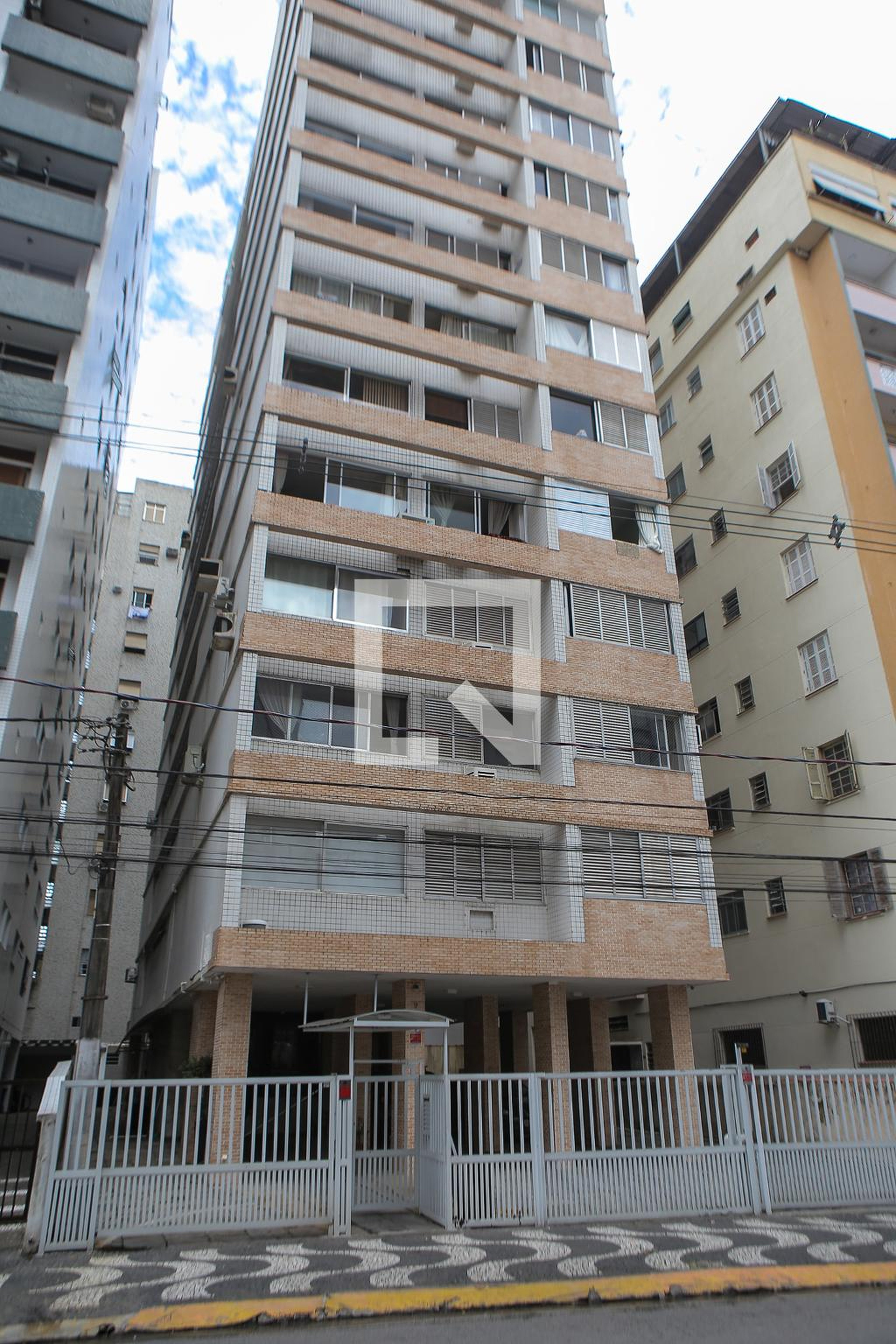 Fachada Edifício Claudia Valéria