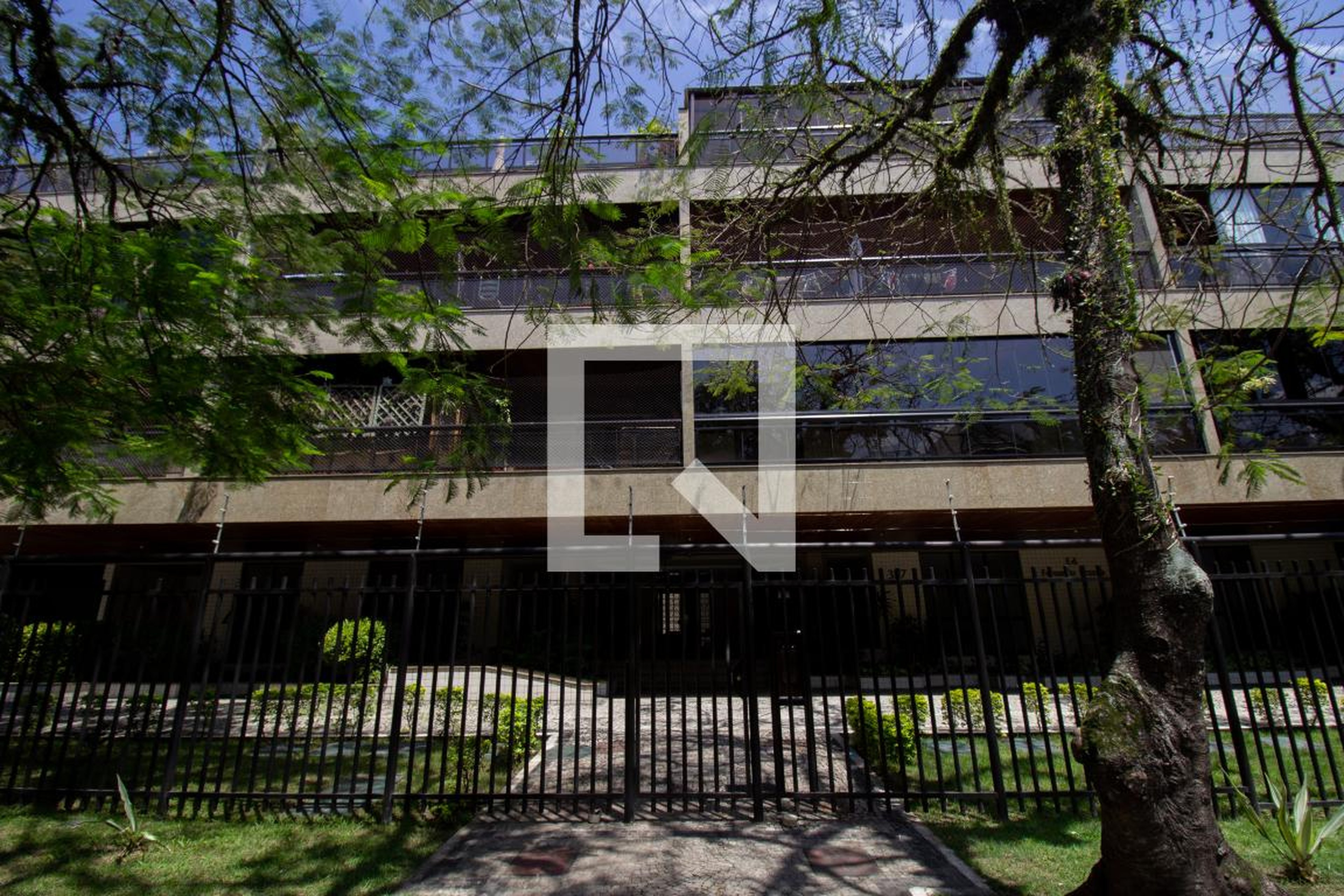 Fachada do Prédio Edifício Fernando Pessoa