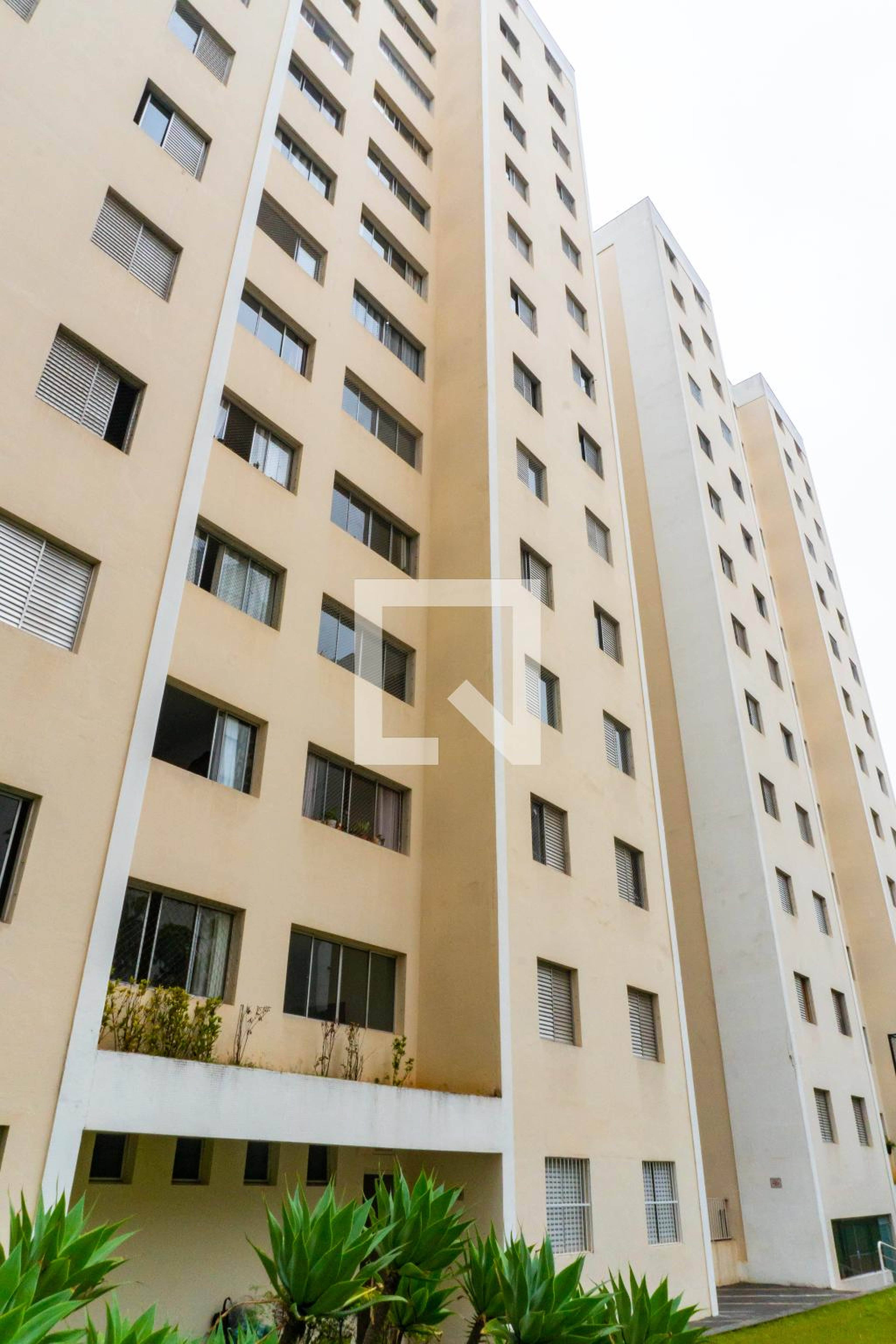 Fachada do Prédio Condomínio Parc Saint Michel