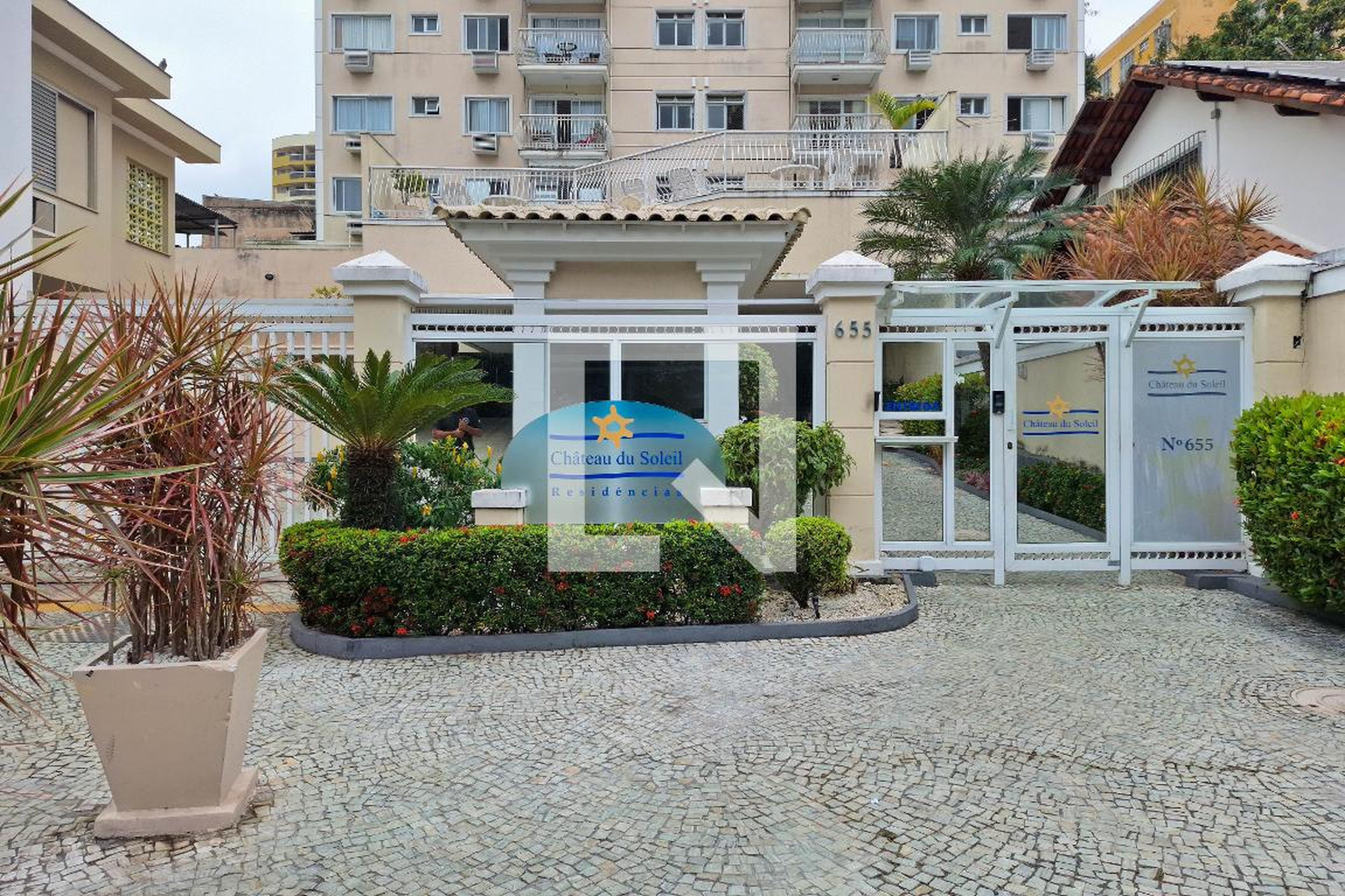 Fachada Condomínio CHATEAU DU SOLEIL