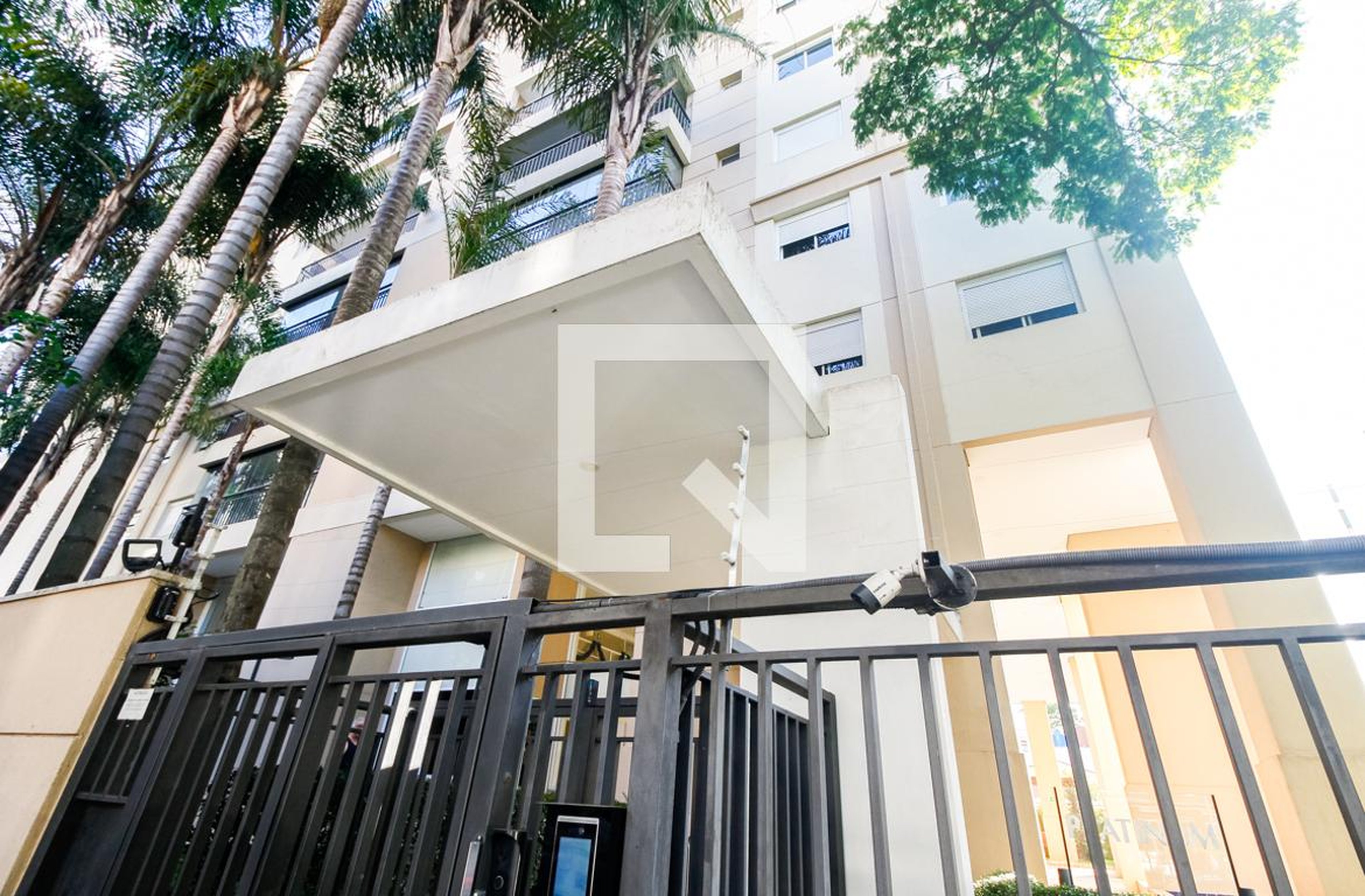 Fachada do Prédio Condomínio PLATINUM