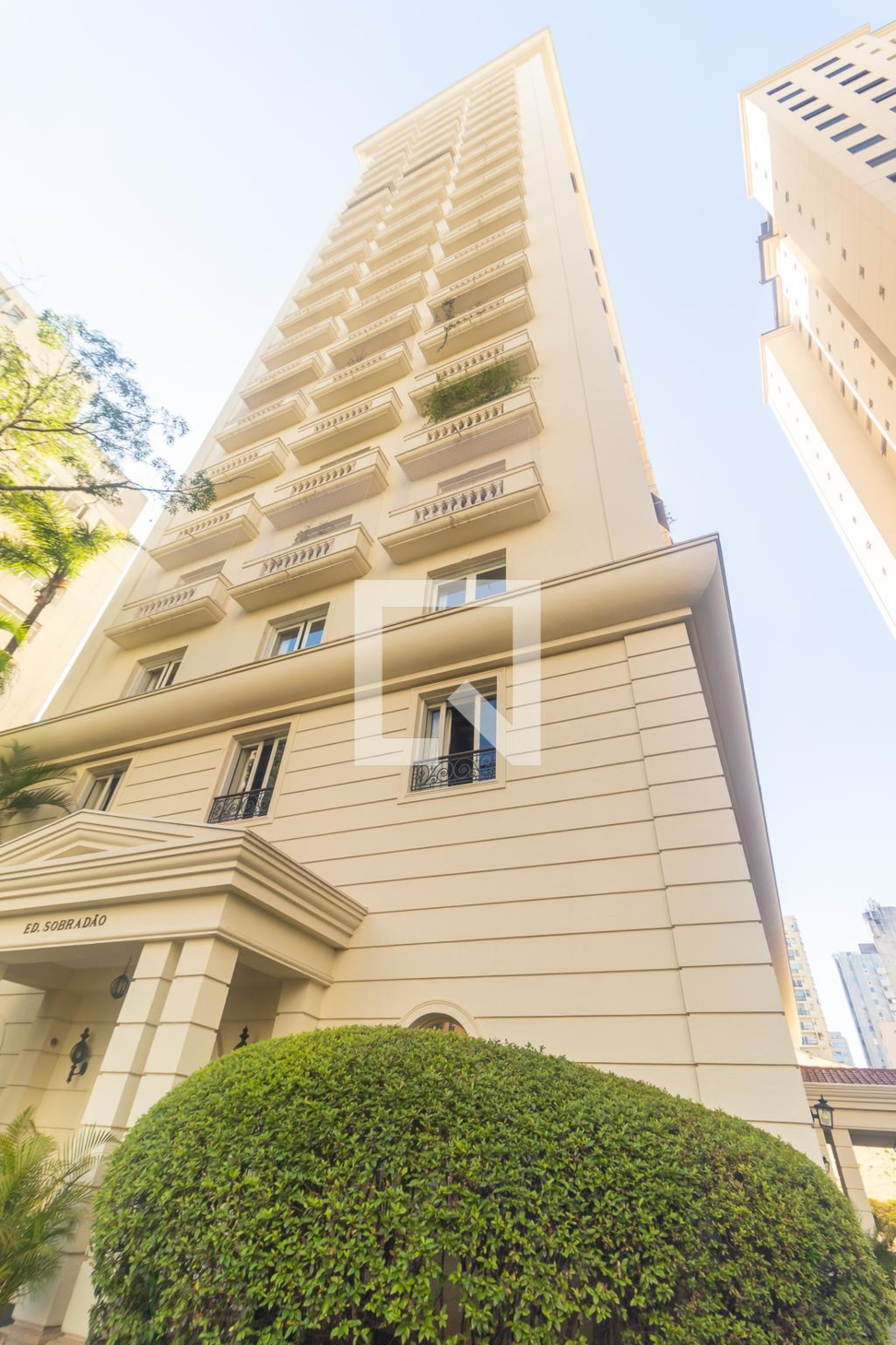 Fachada Condomínio Sobradão