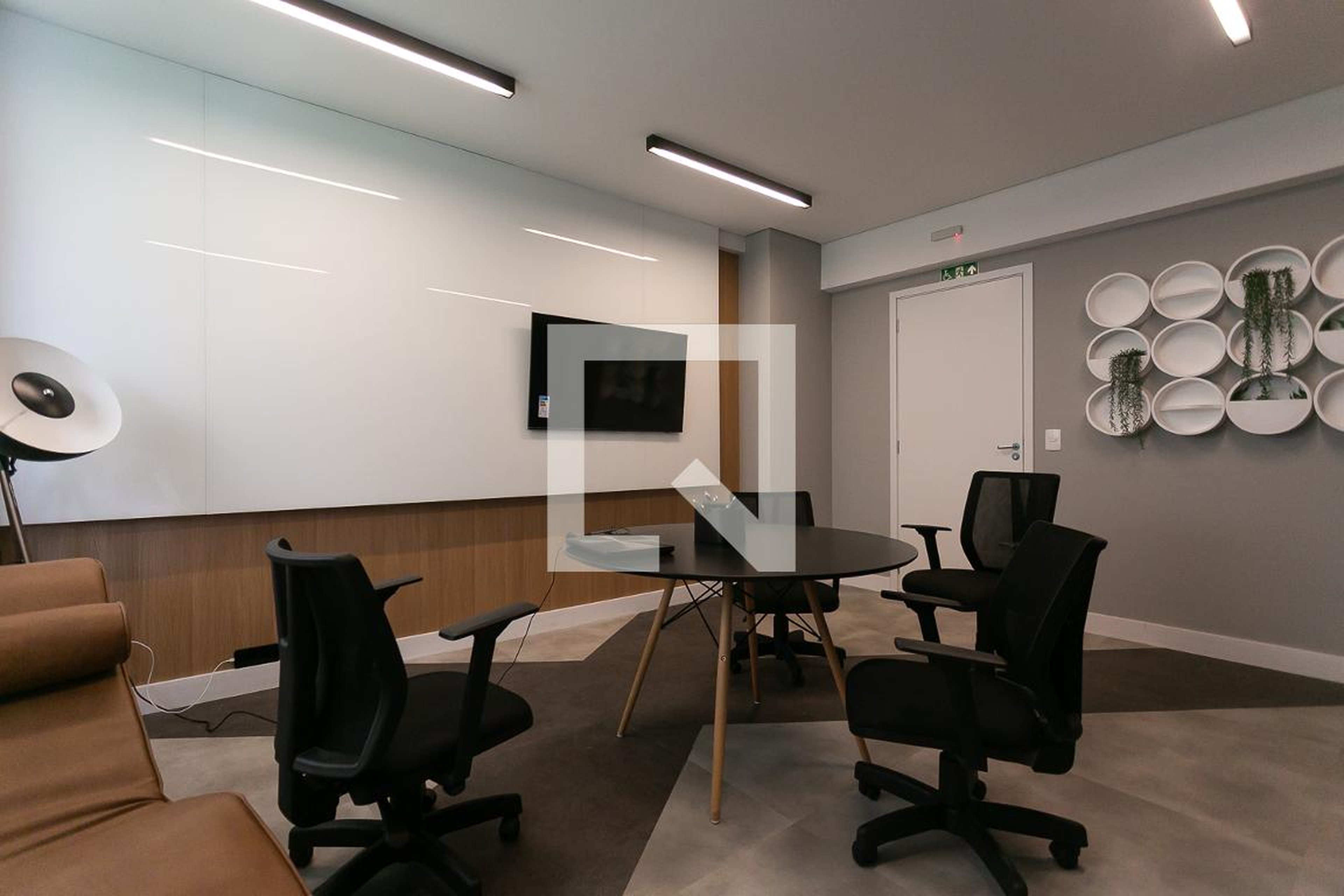 Sala de Reunião - MOBI ONE PINHEIROS