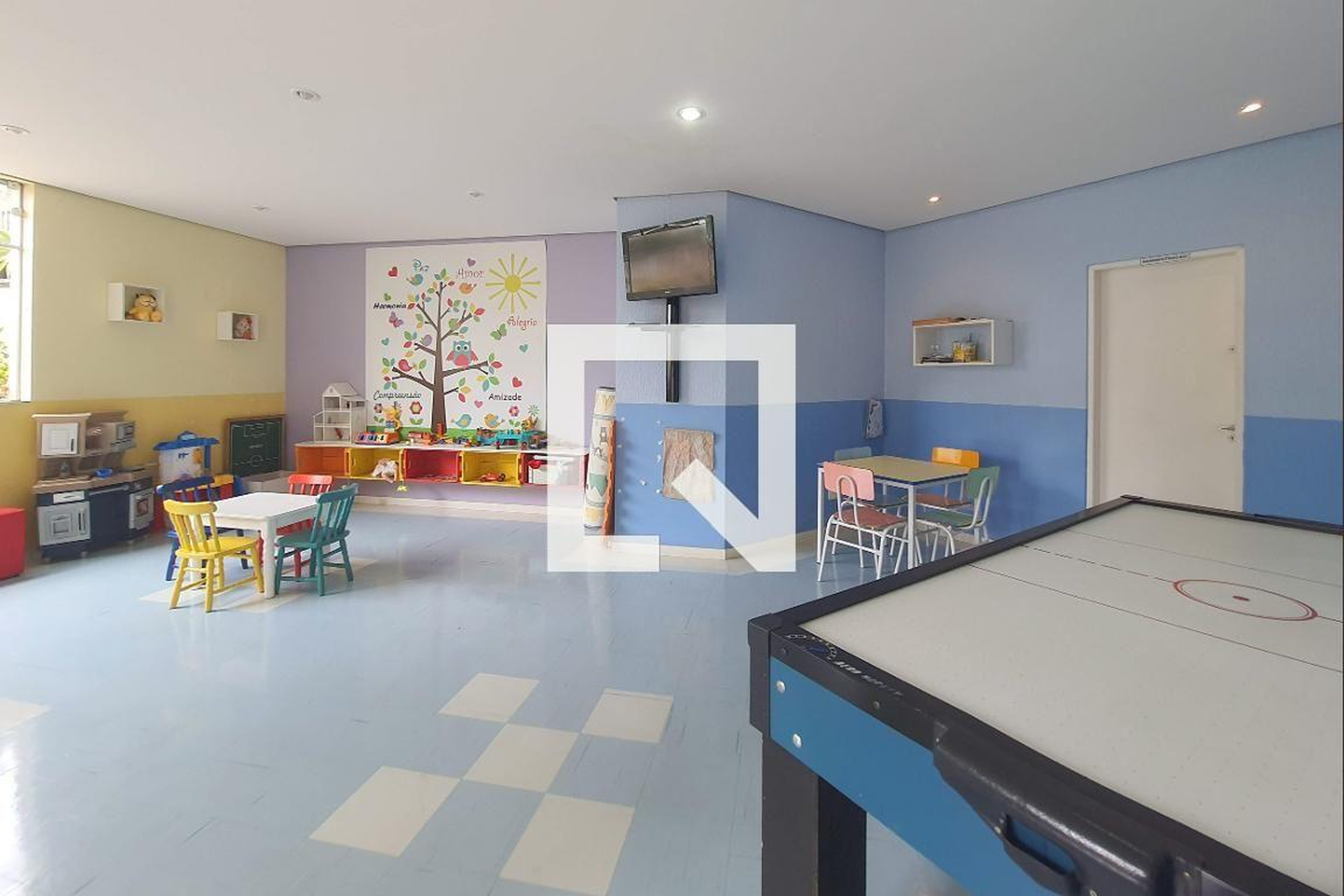 Sala de Jogos - Alta Villa - Limão