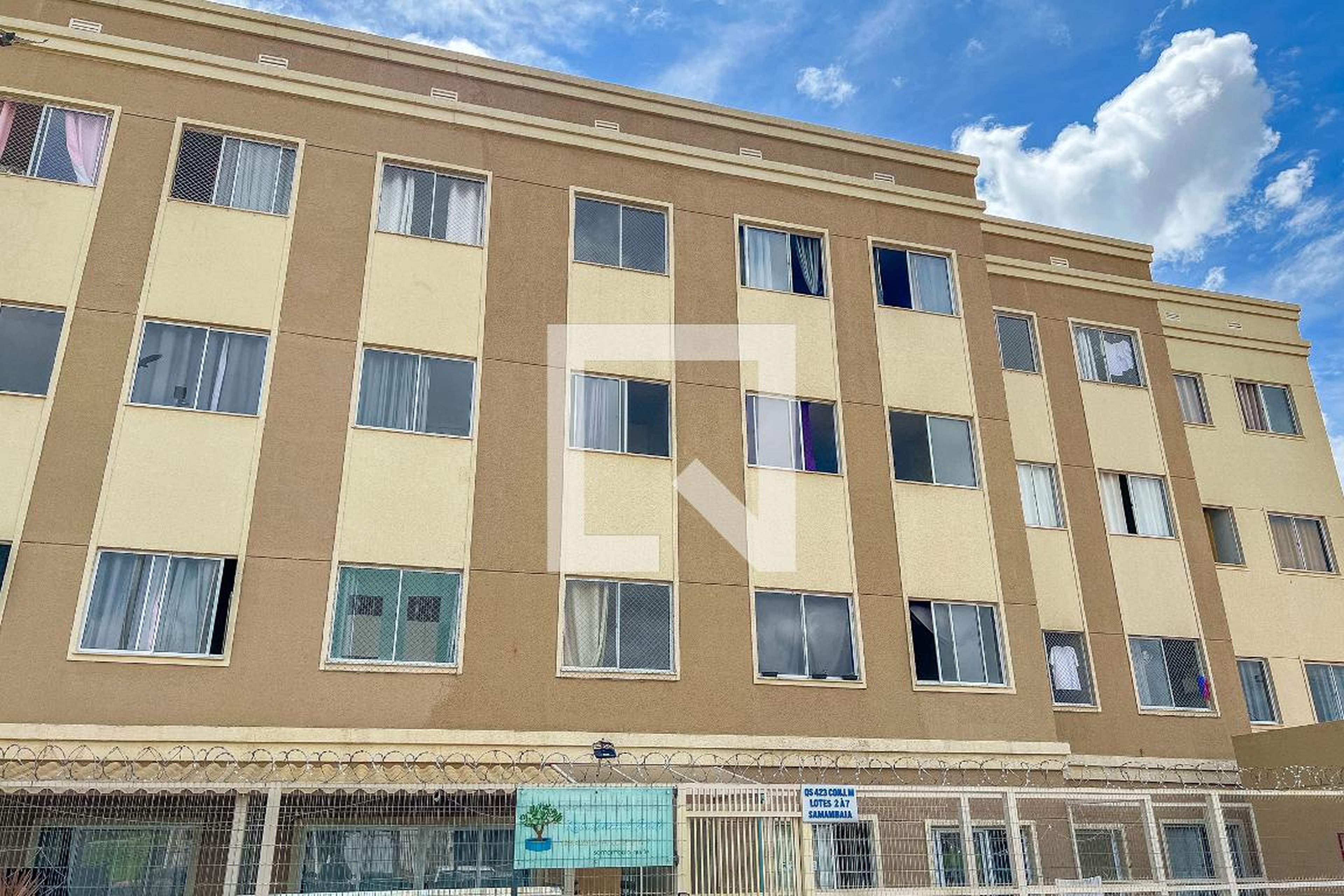 Fachada do Prédio Condomínio em Samambaia Norte, 01