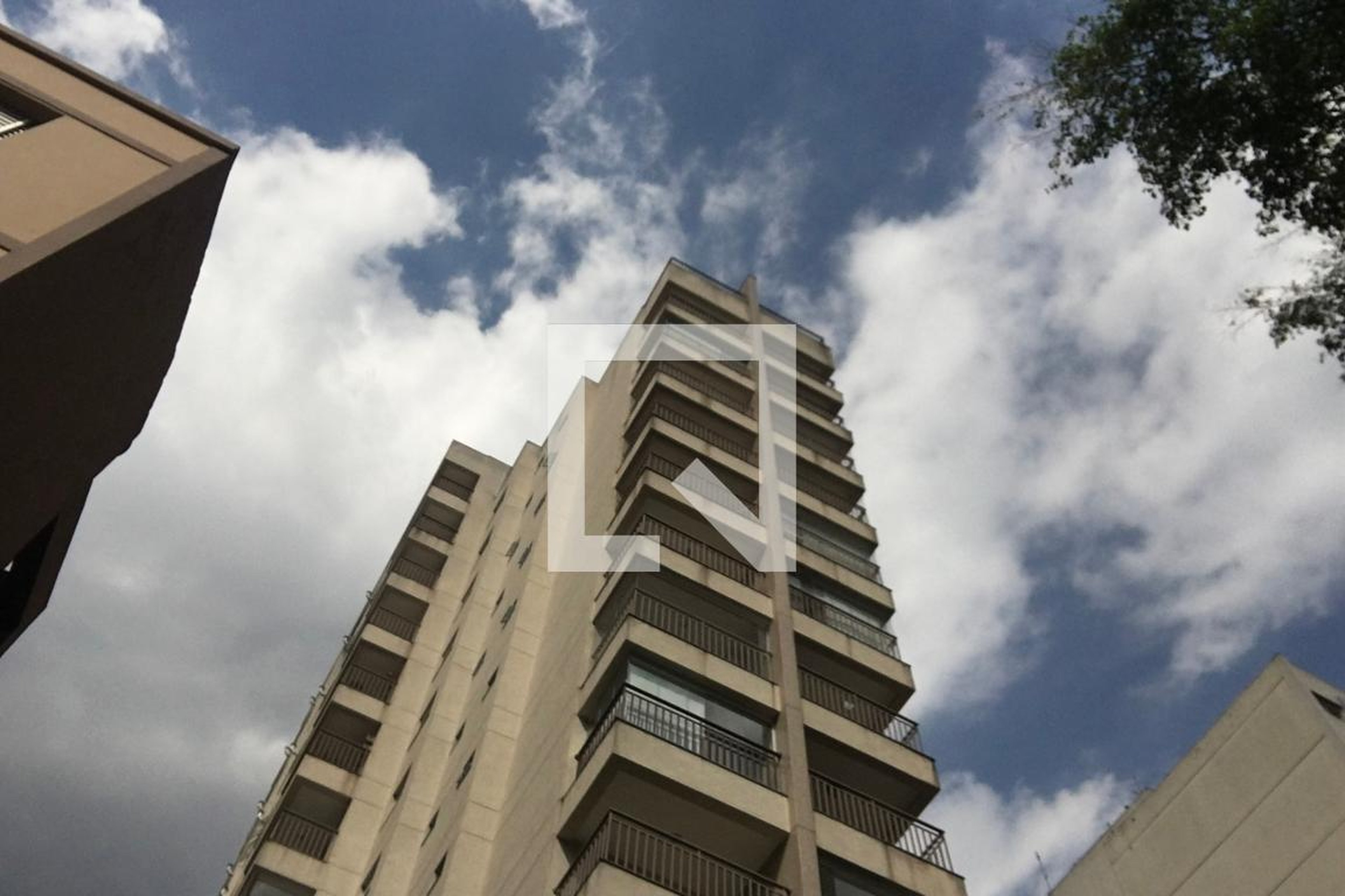 Fachada do Prédio Condomínio Tchaikousky