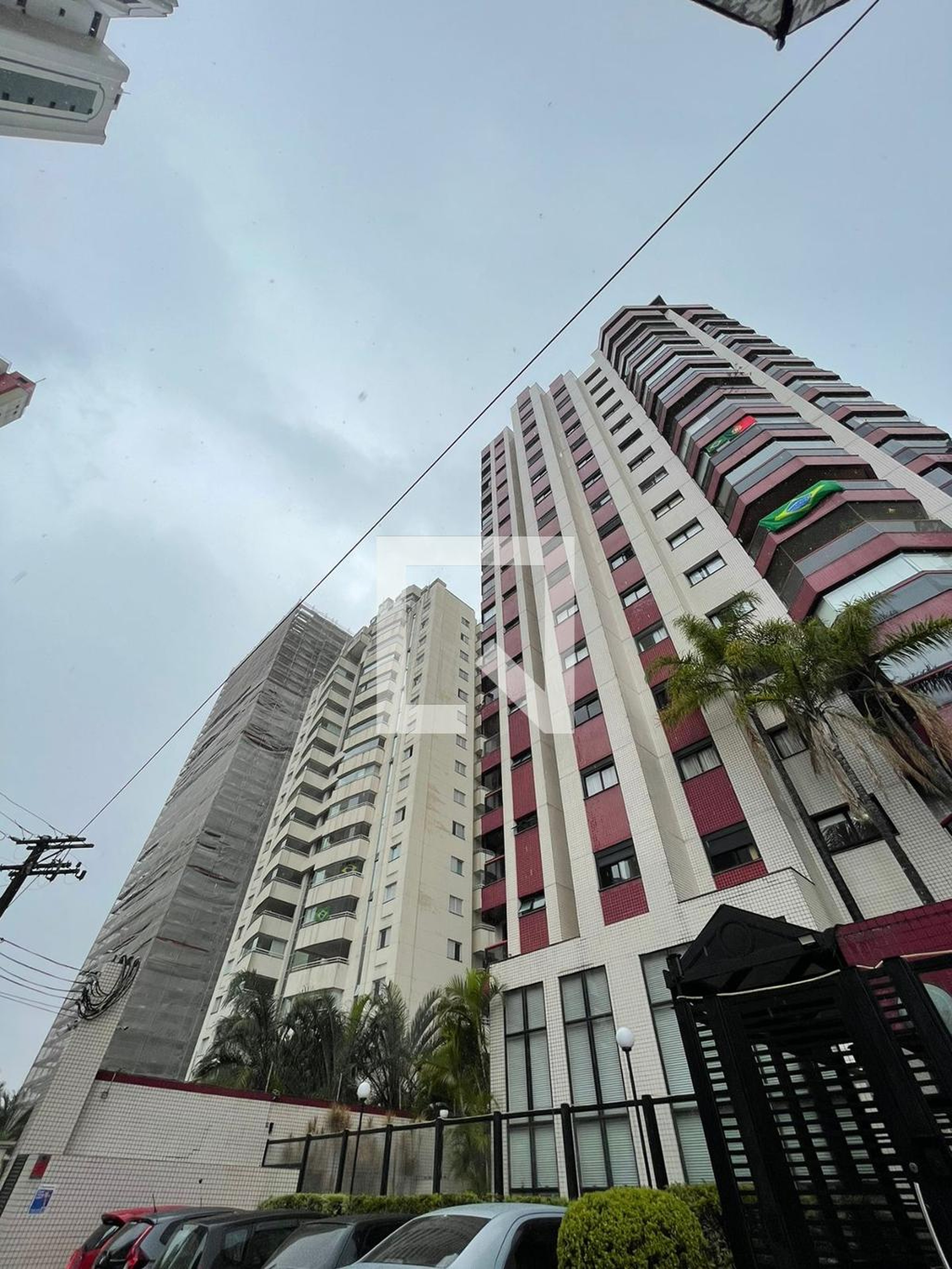 Fachada do Prédio Condomínio VILA NOVA DE GAIA