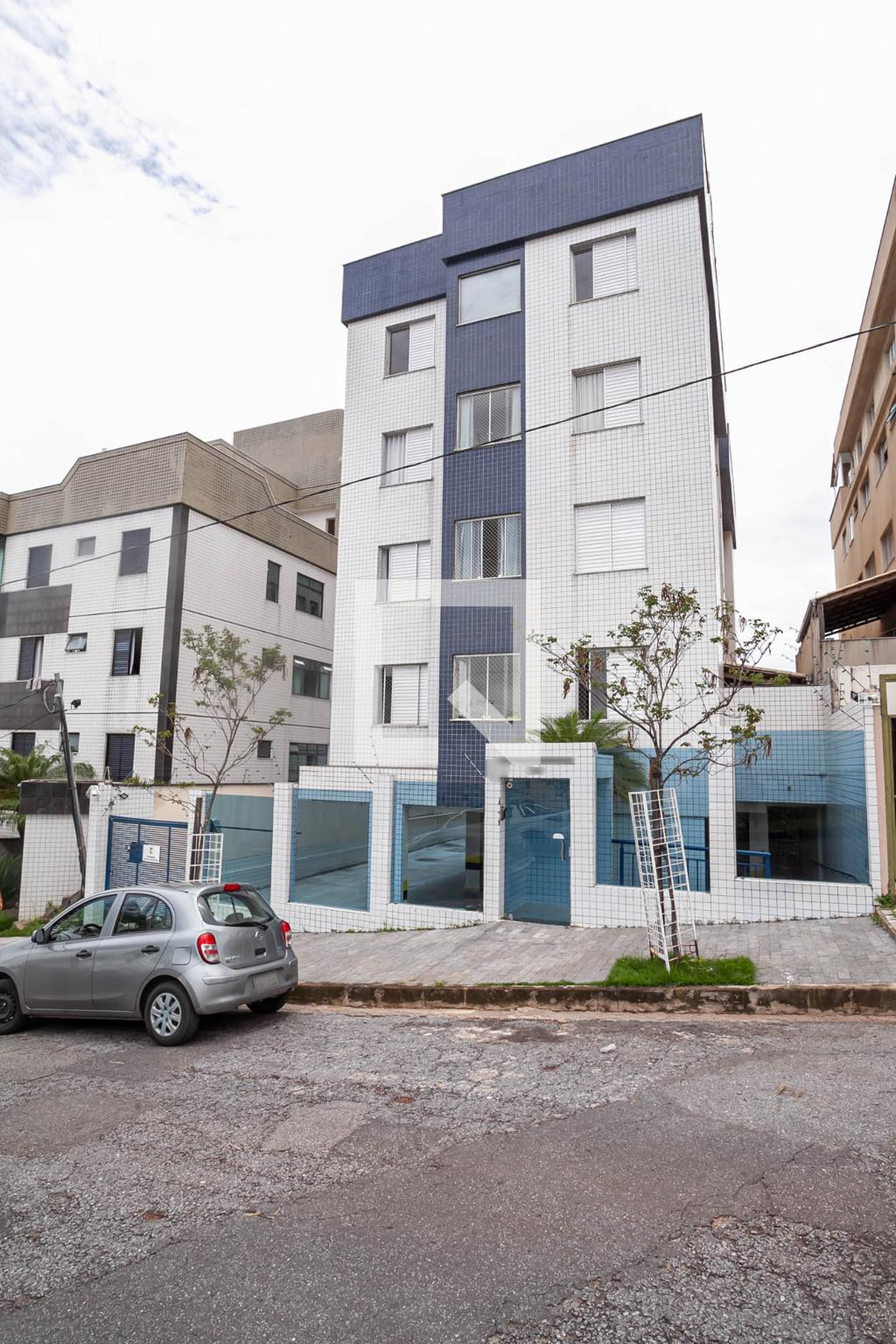 Fachada do prédio Condomínio em Avenida Maurete José dos Santos, 95