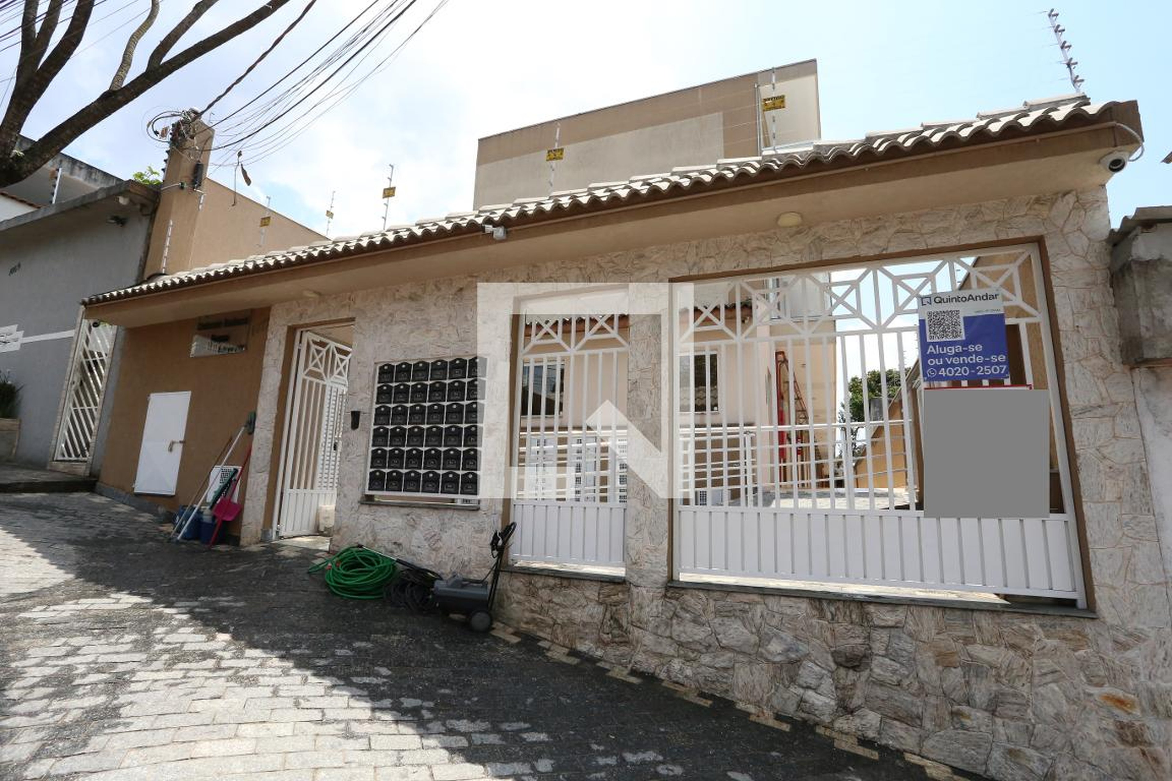 Fachada Condomínio em Avenida Capitão Anselmo Barcelos, 39