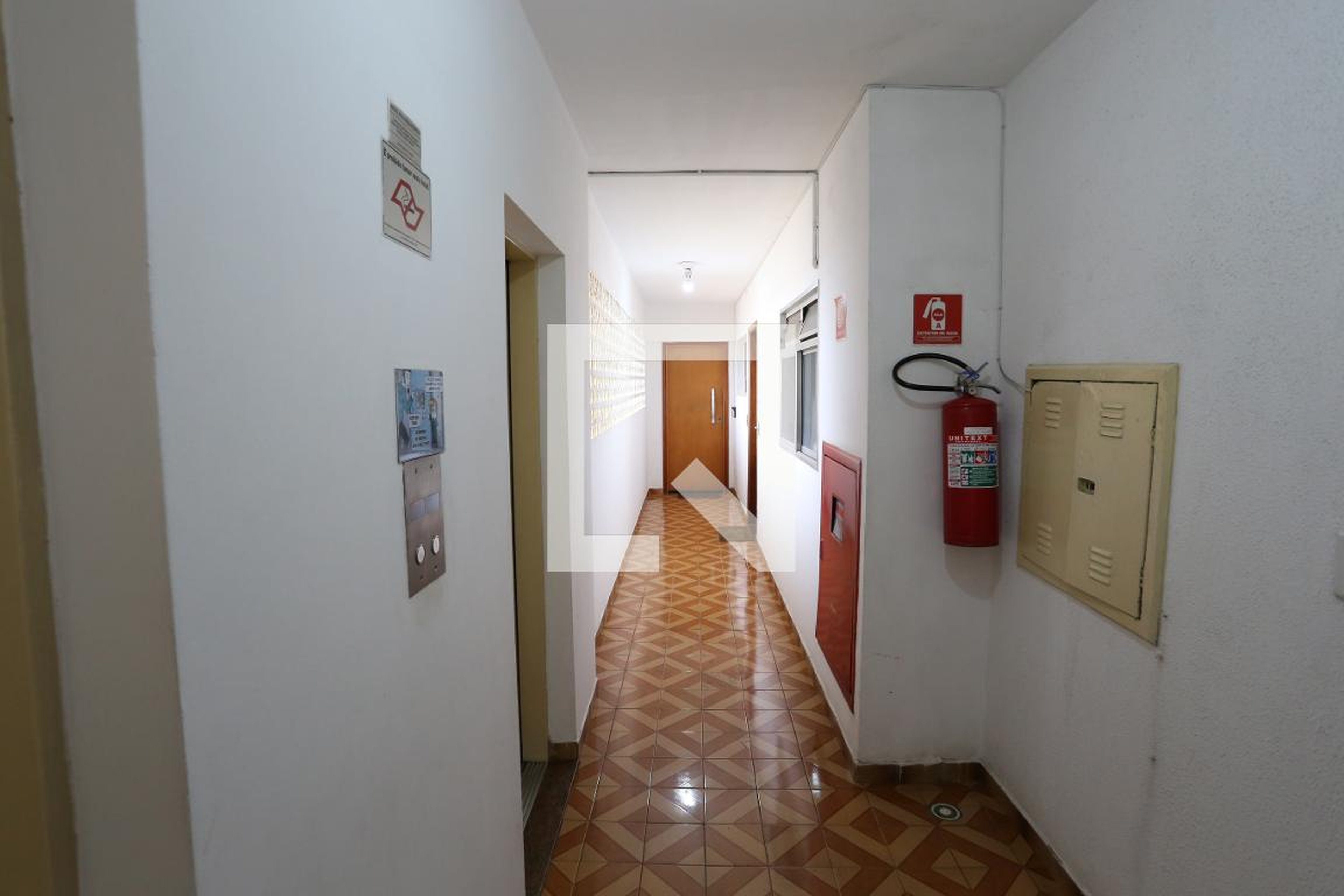 Hall de Entrada - Conjunto Valle Del Molise