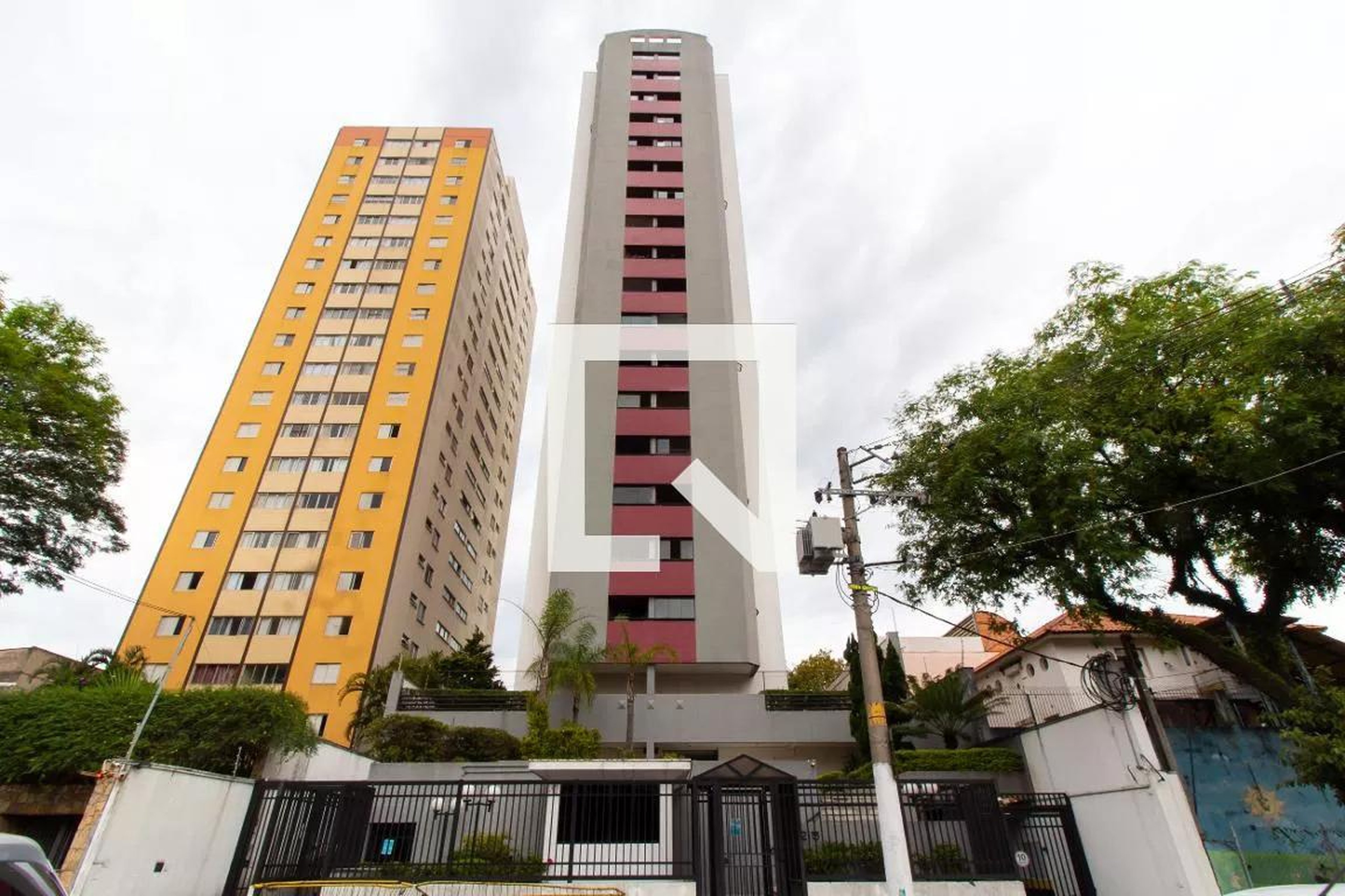 Fachada do Condomínio Condomínio em Avenida Padres Olivetanos, 443