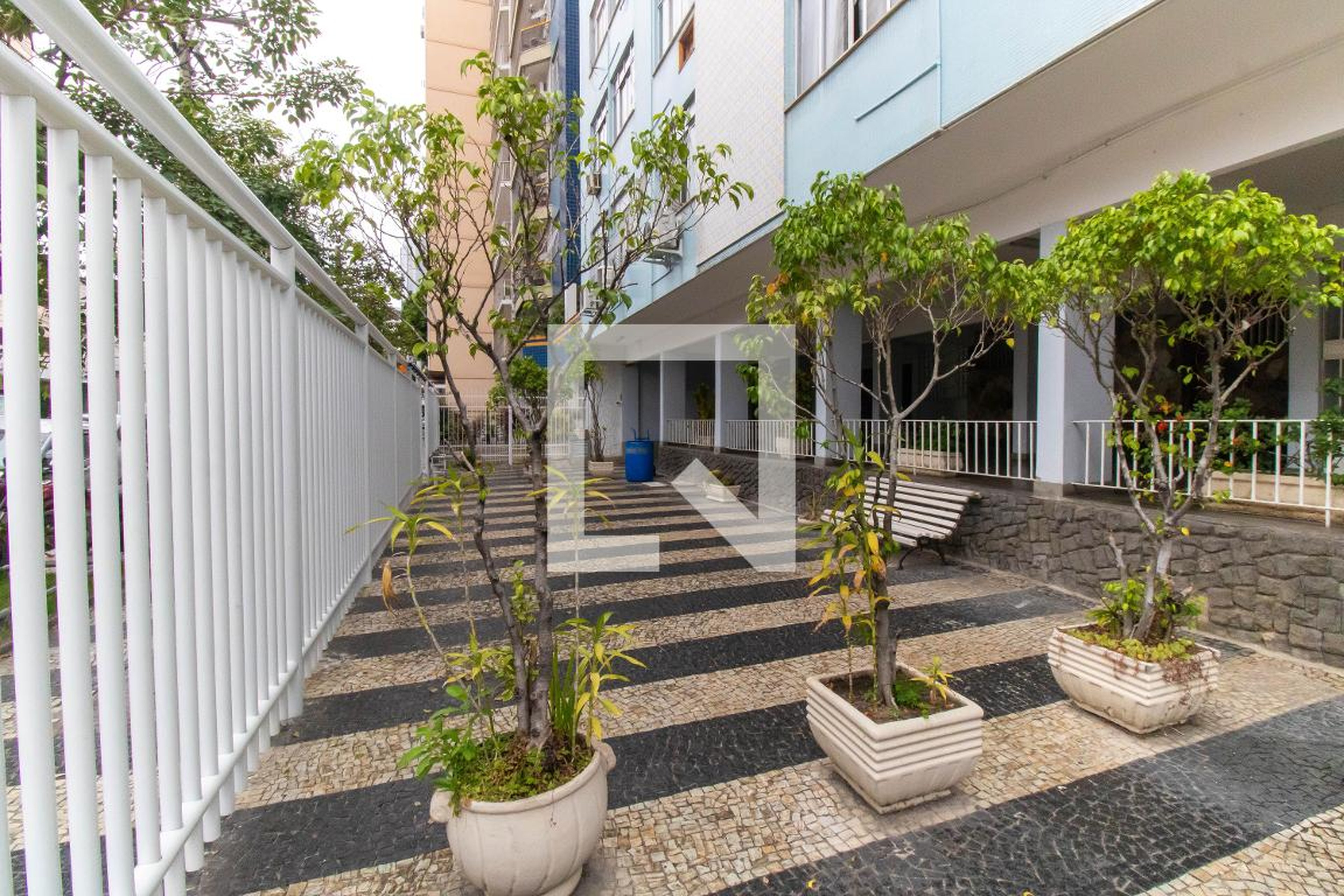 Área comum - Edifício Silvia e Carolina