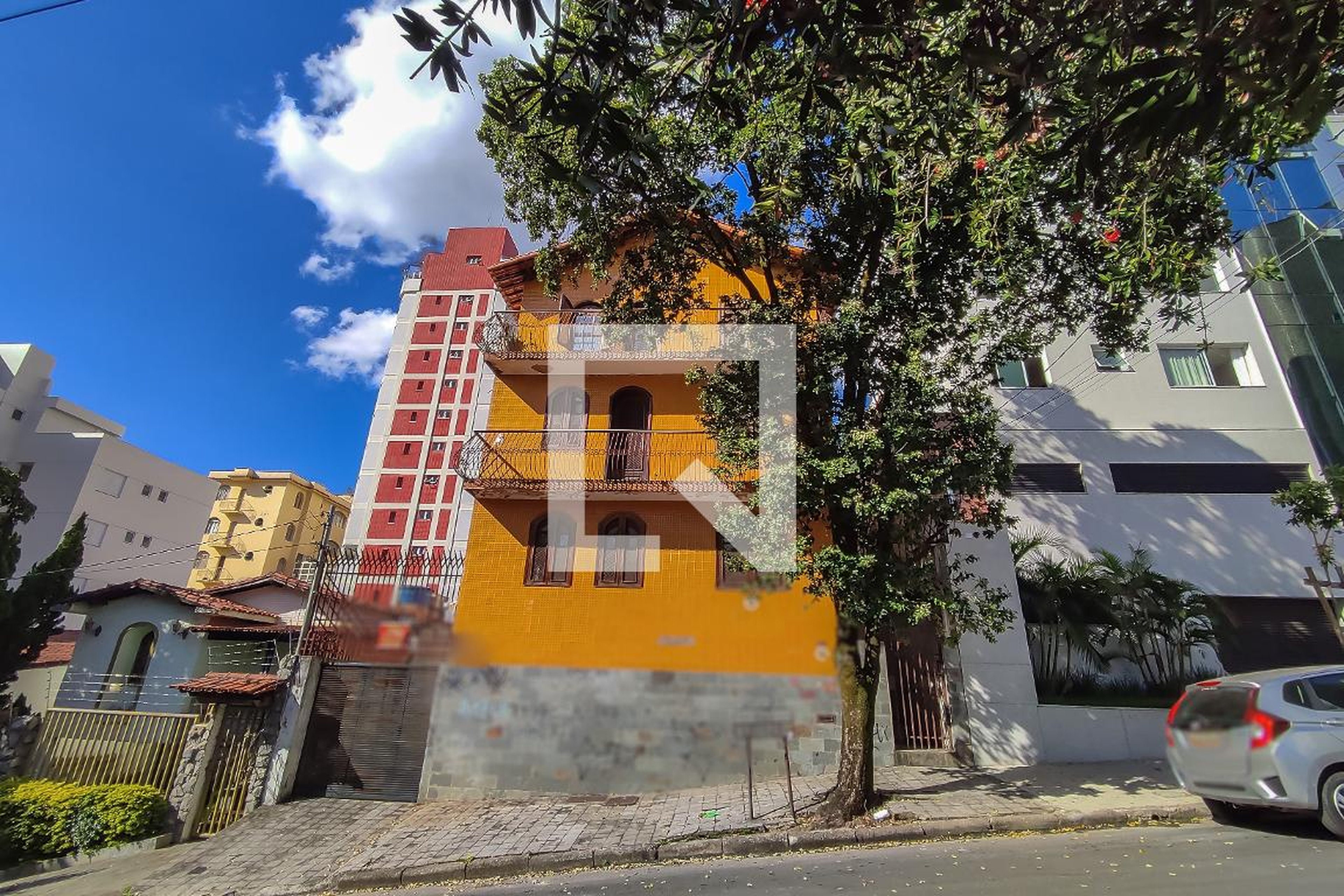 Fachada Condomínio em Rua Doutor Plínio de Morais, 867