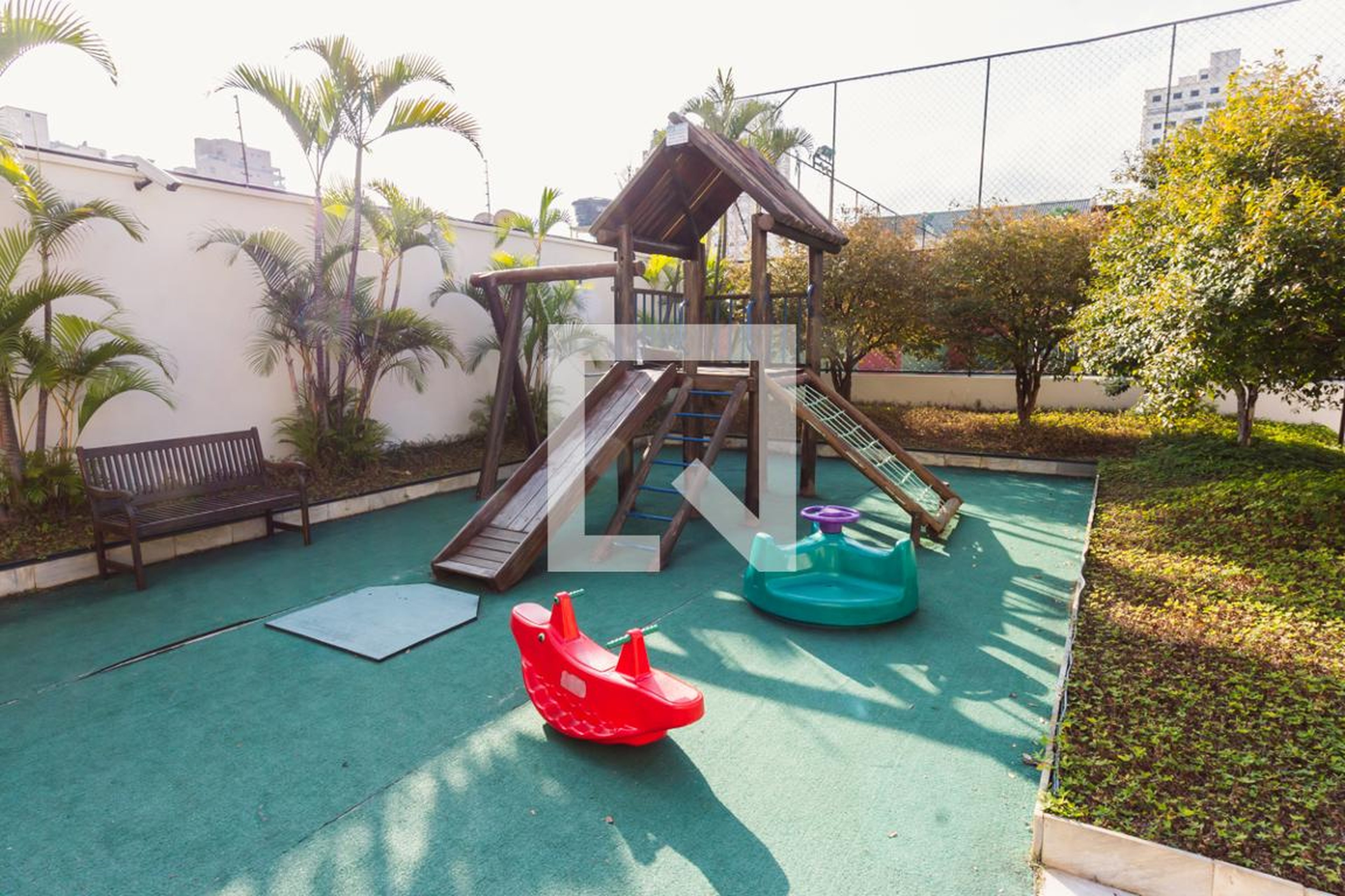 Playground - Vila Romana Boulevard
