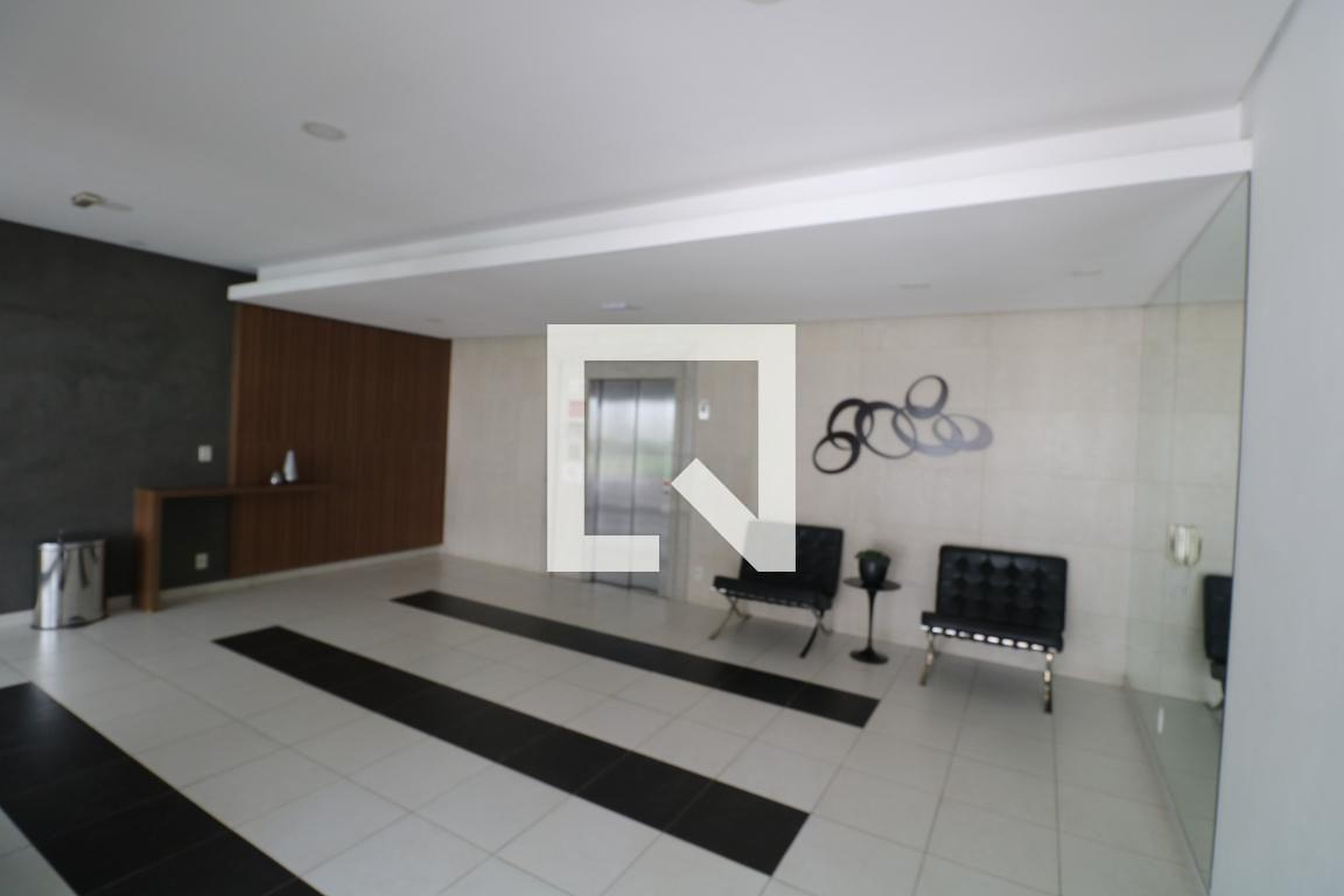 Hall de entrada - Via Jardins de Perdizes