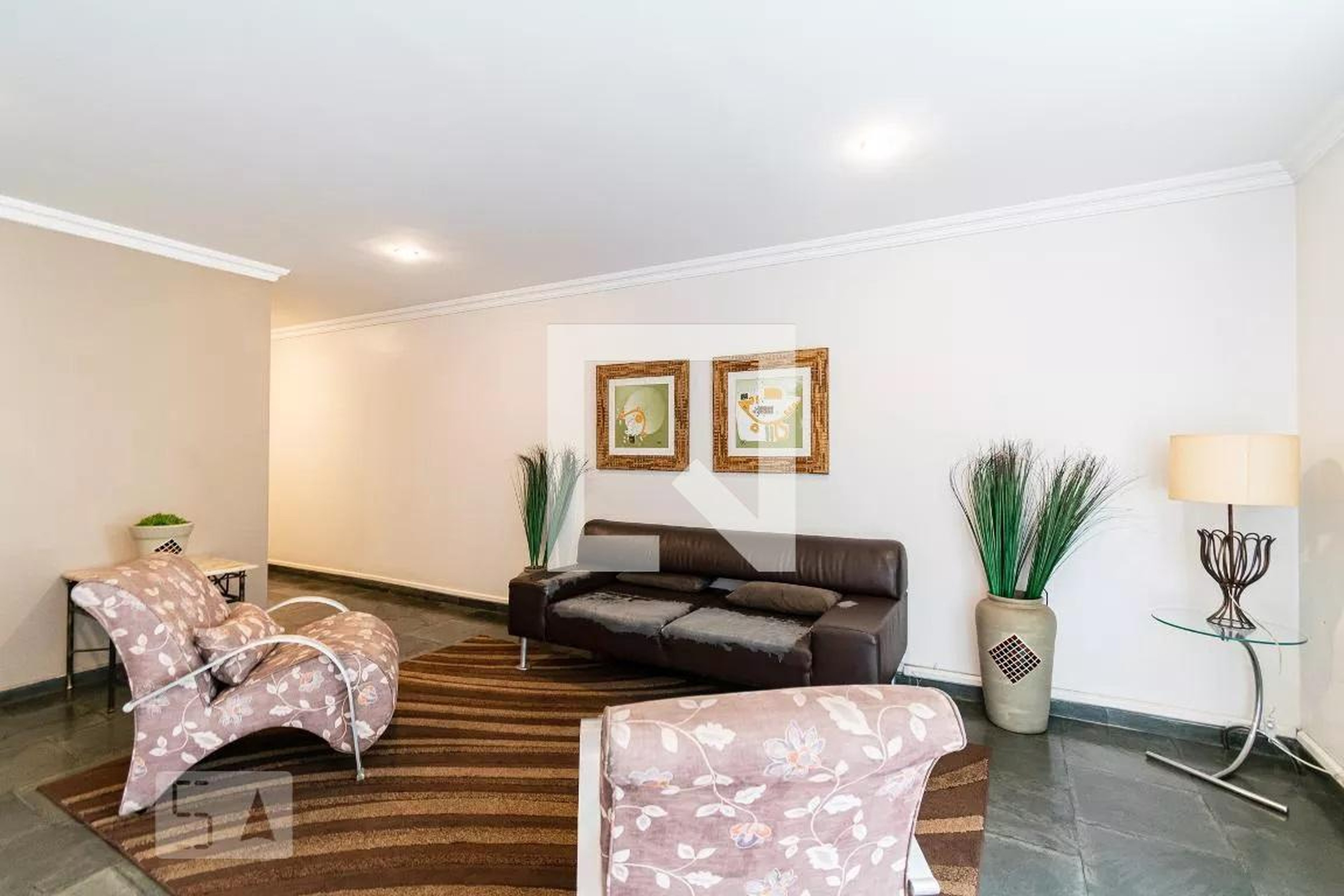 Hall de entrada Condomínio Maison Grenoble