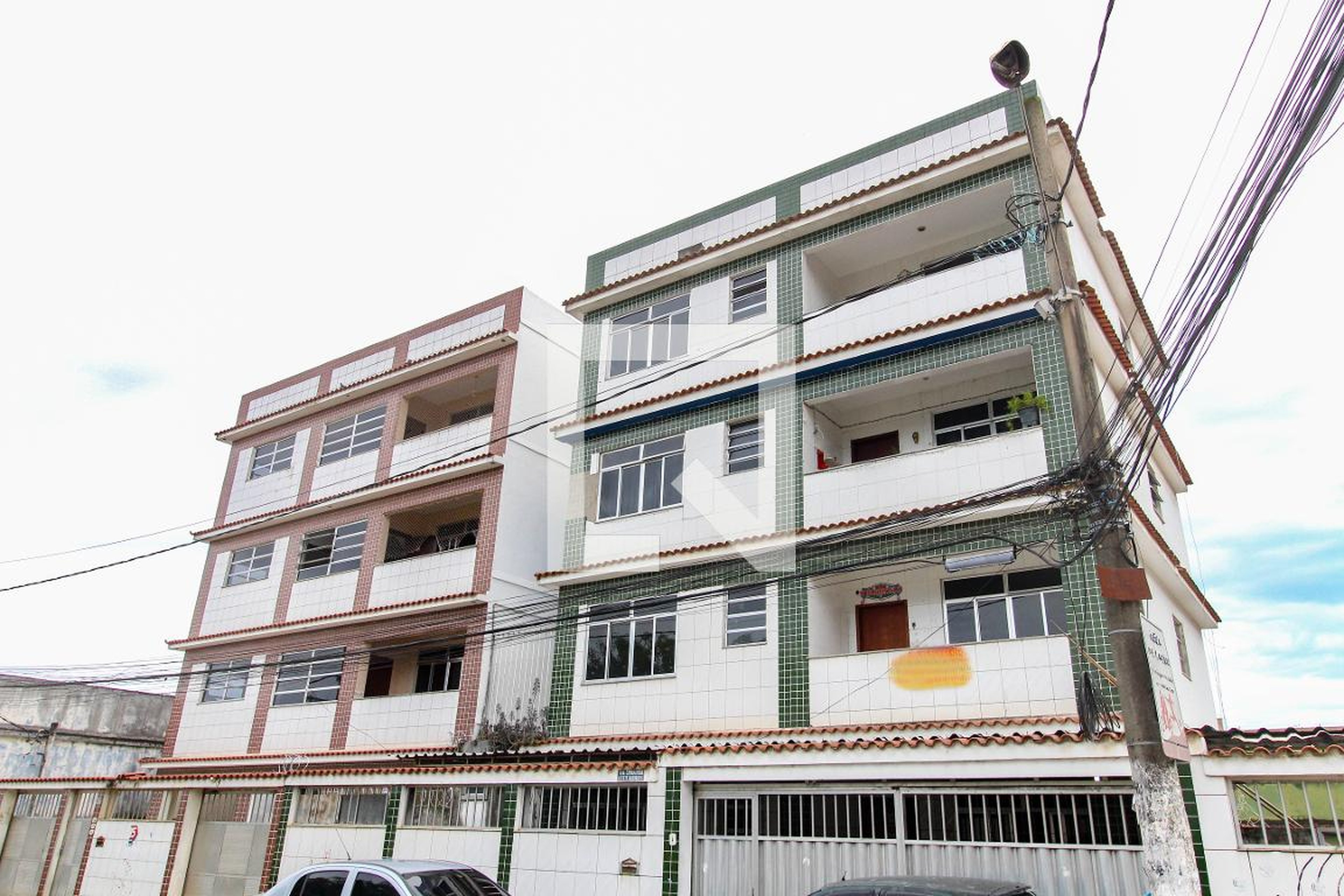 Fachada do Prédio Condomínio em Rua Apiacás, 0