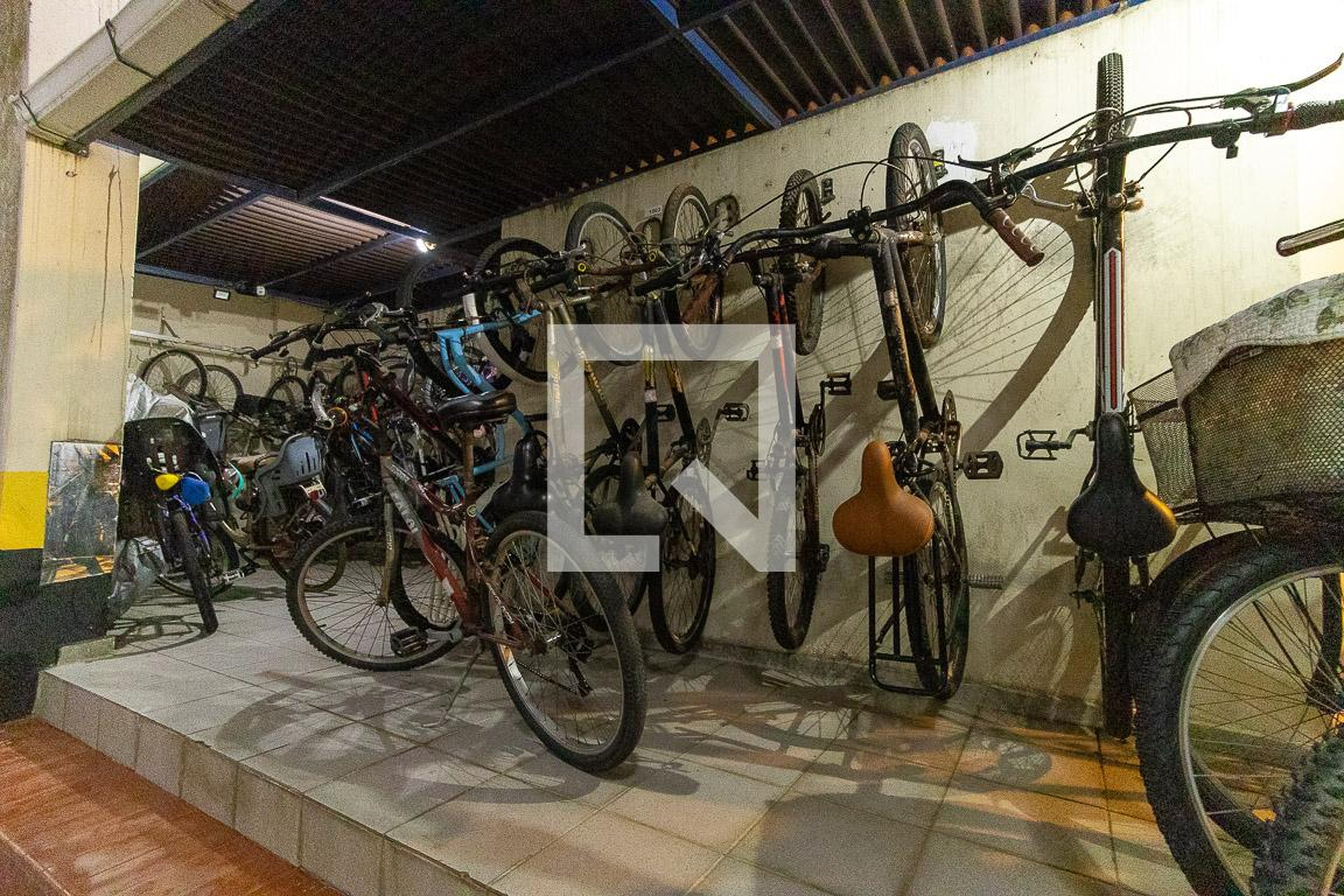 Bicicletário - Edificio Solar Antonio