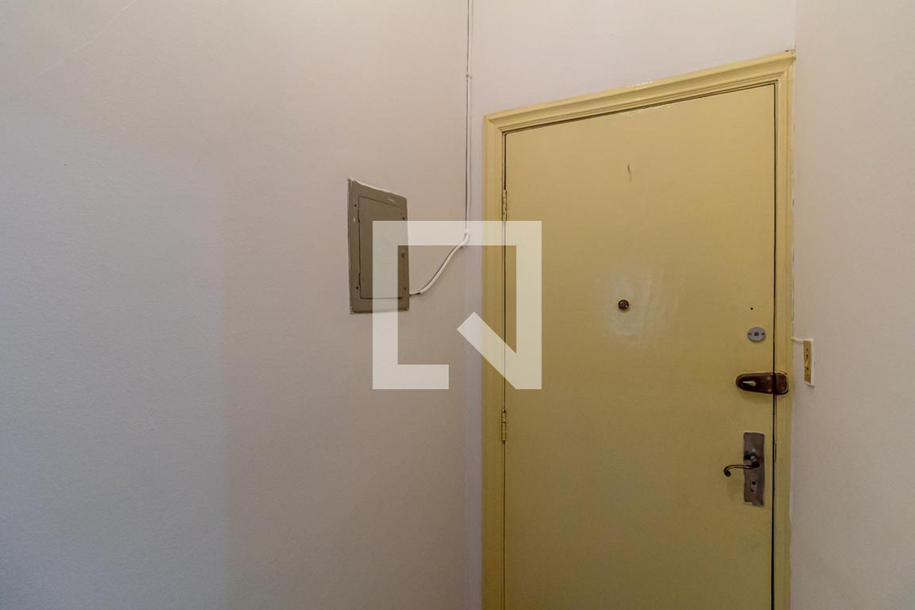 Hall de Entrada - Heraldo