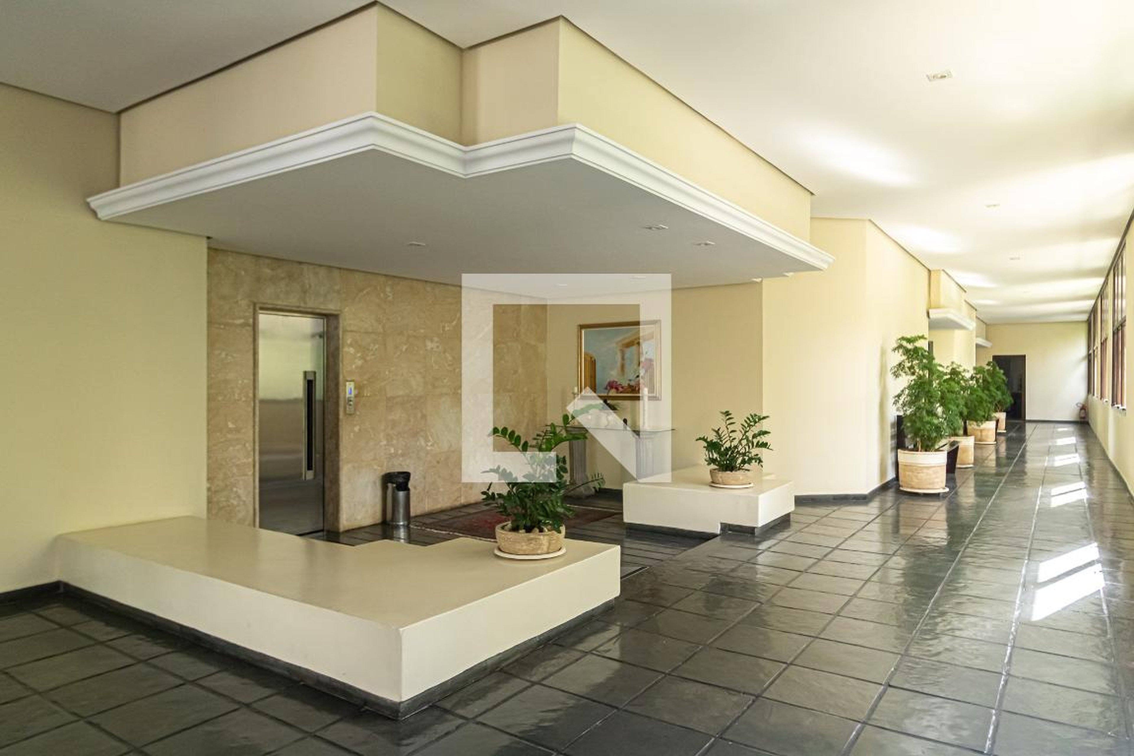 Hall de entrada - Edifício Santhiago San Thomás