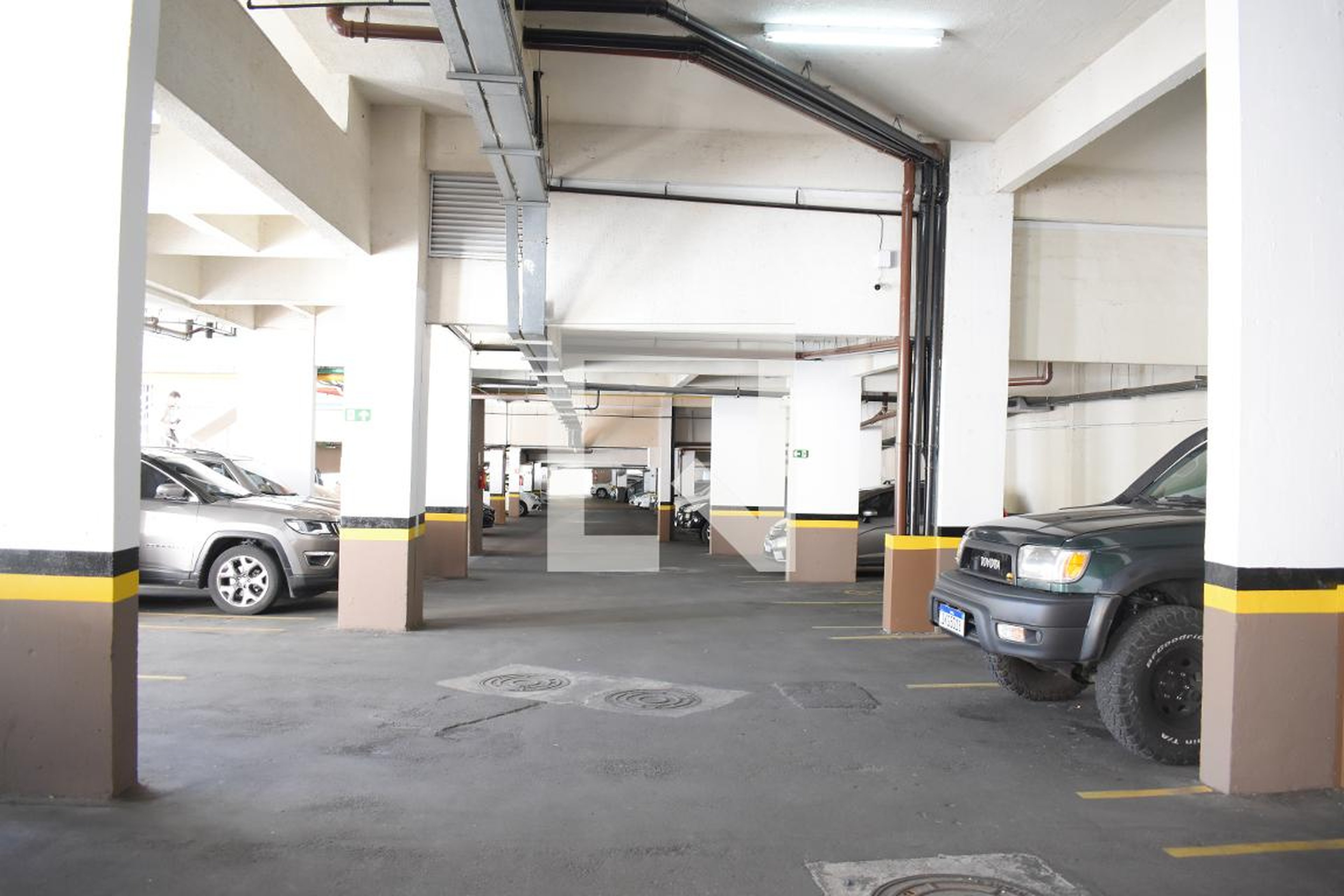 Estacionamento - RESERVA DO BOSQUE