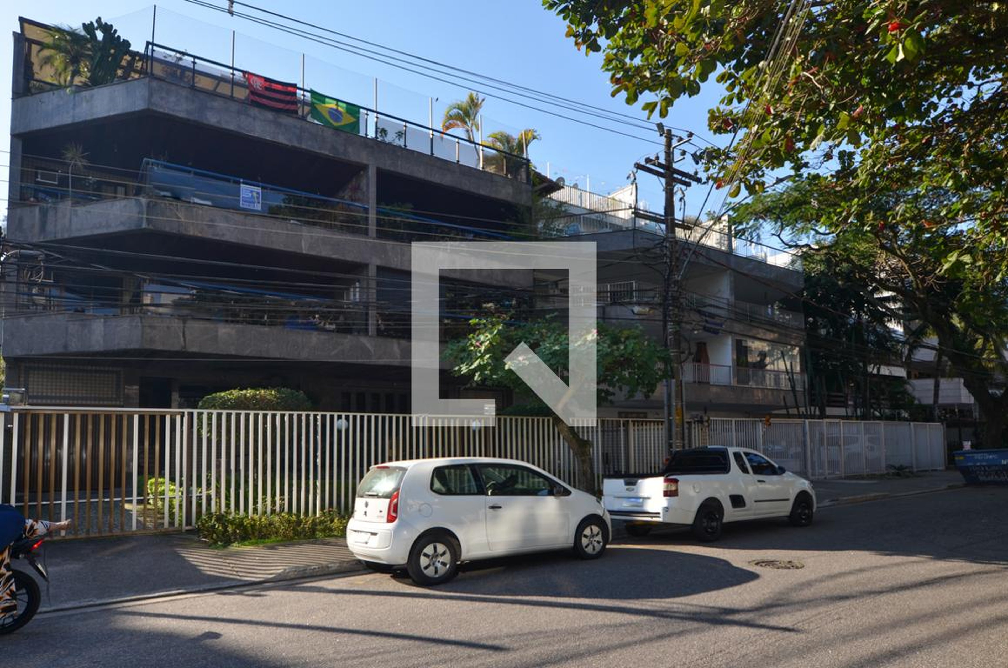 Fachada Edifício Costa Azul