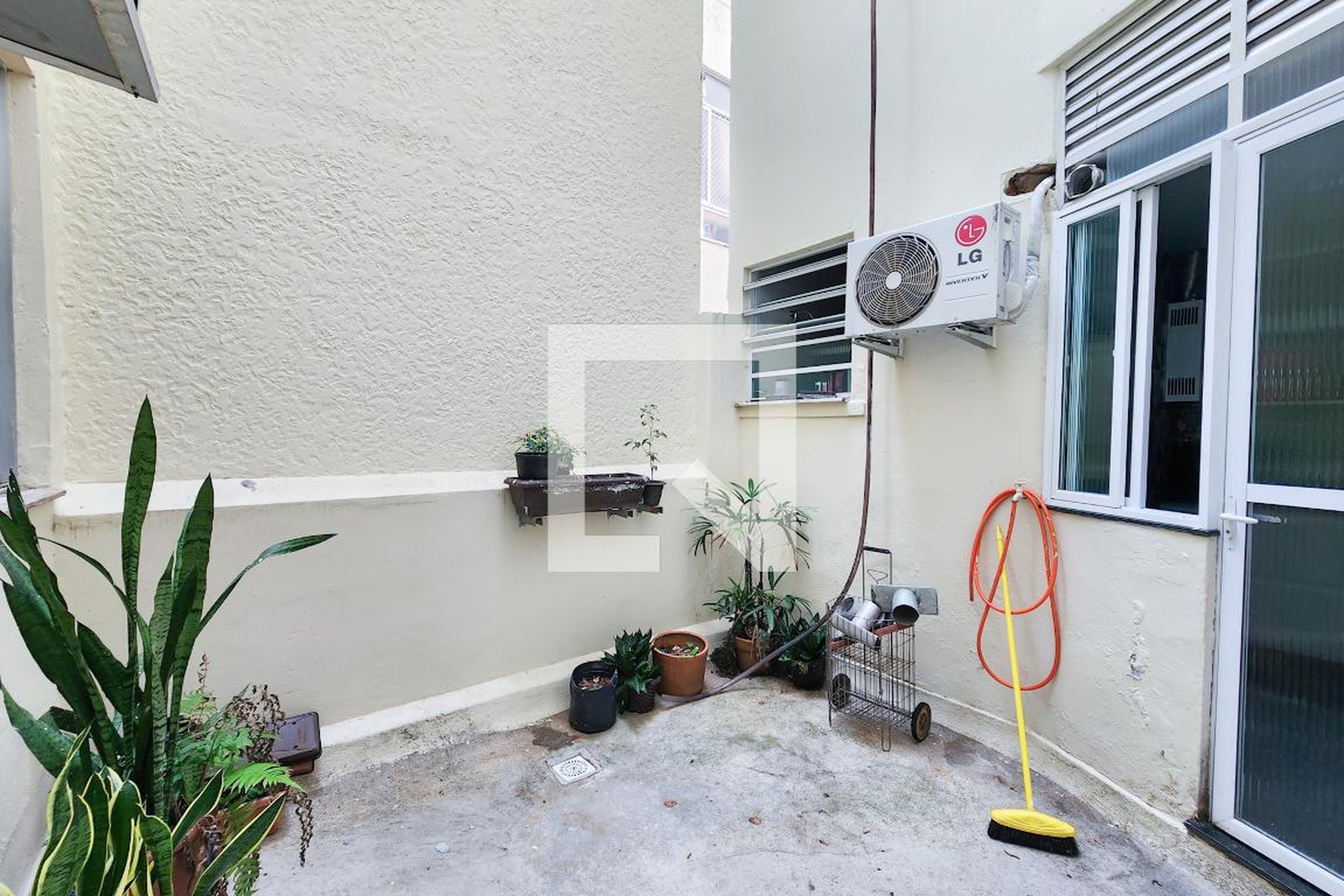 Área Externa - Anadia