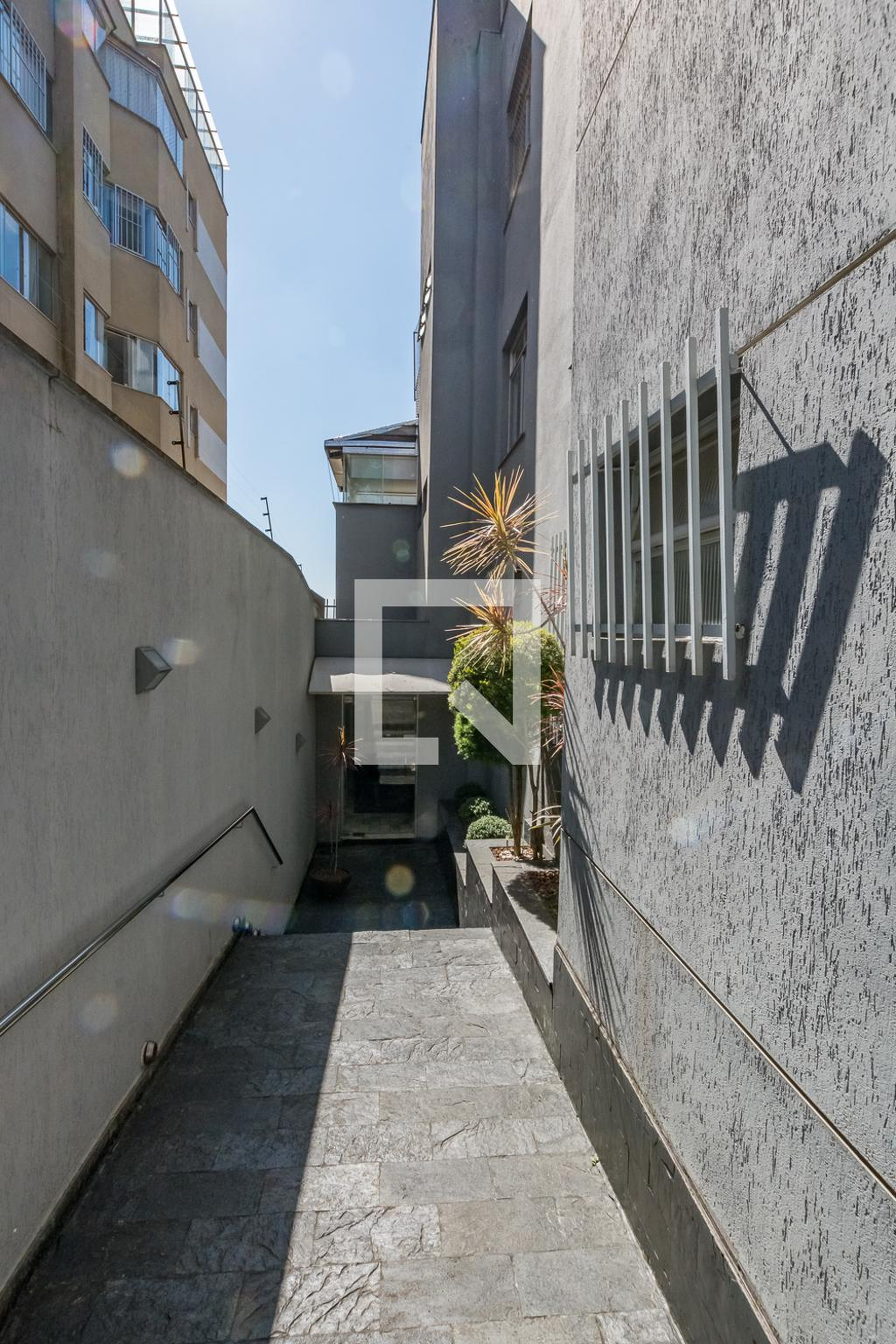 Entrada - Edifício Alpes