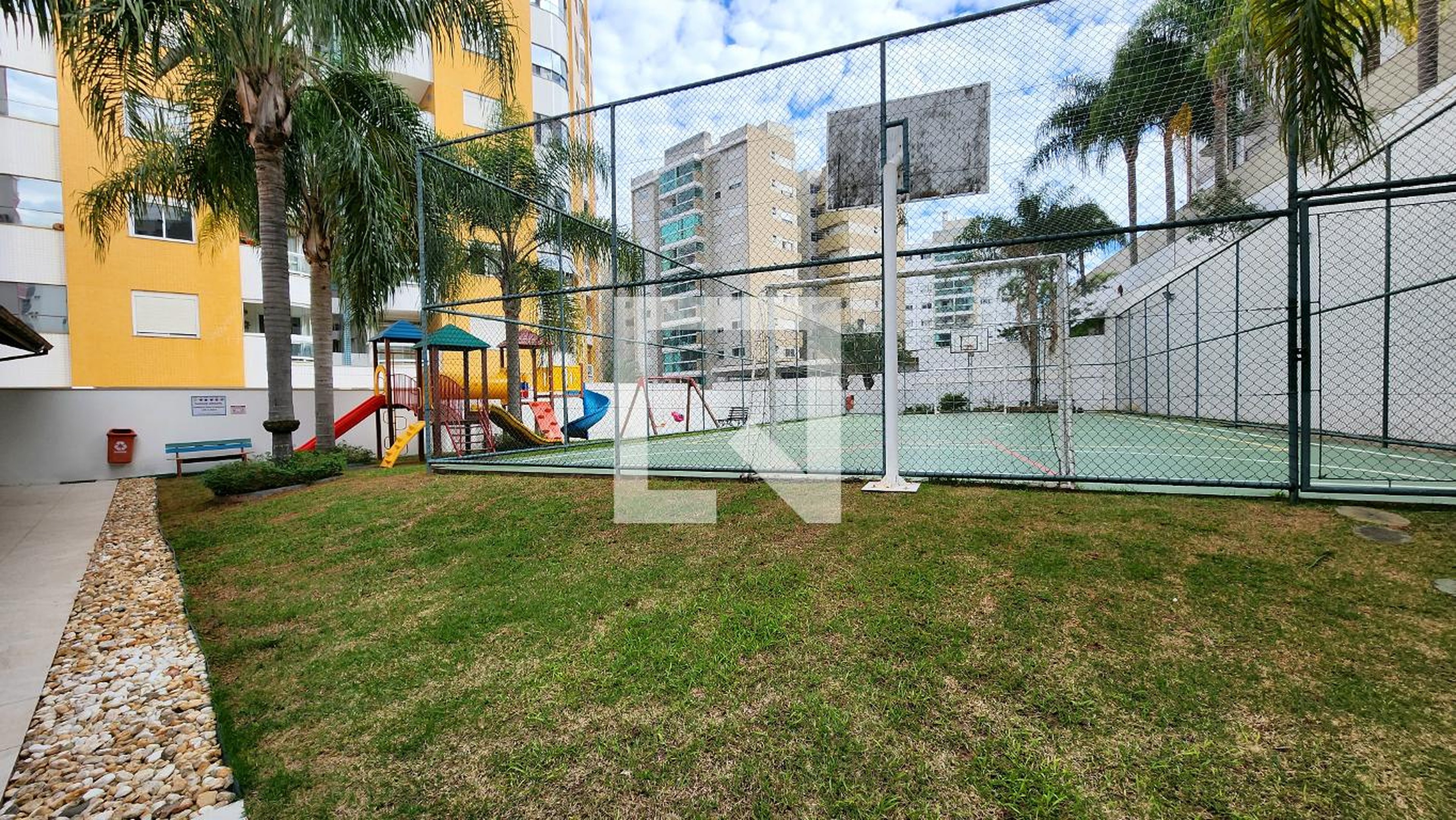 Quadra Poliesportiva - Residencial Flamboyant