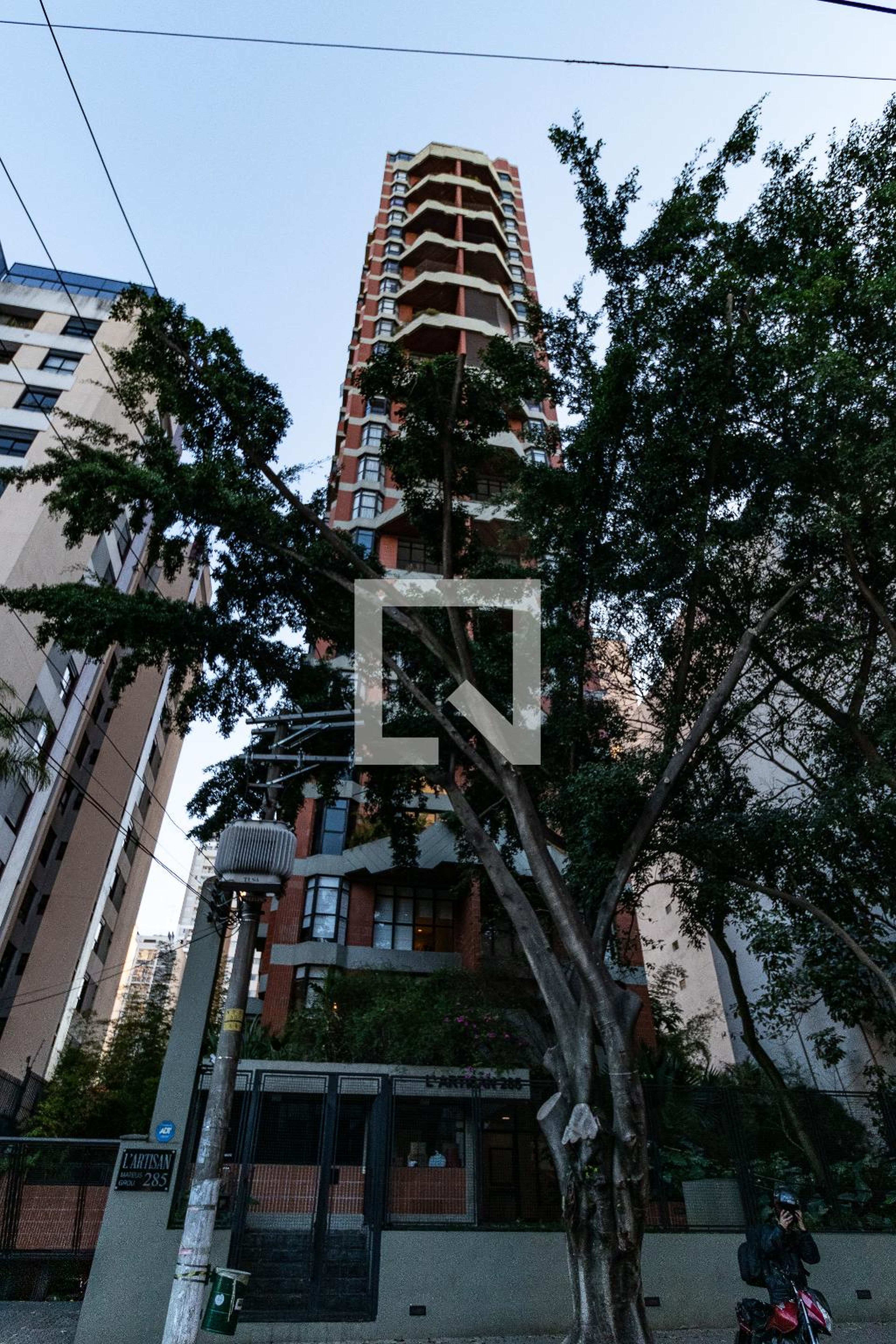 Fachada do Prédio Condomínio L'artisan