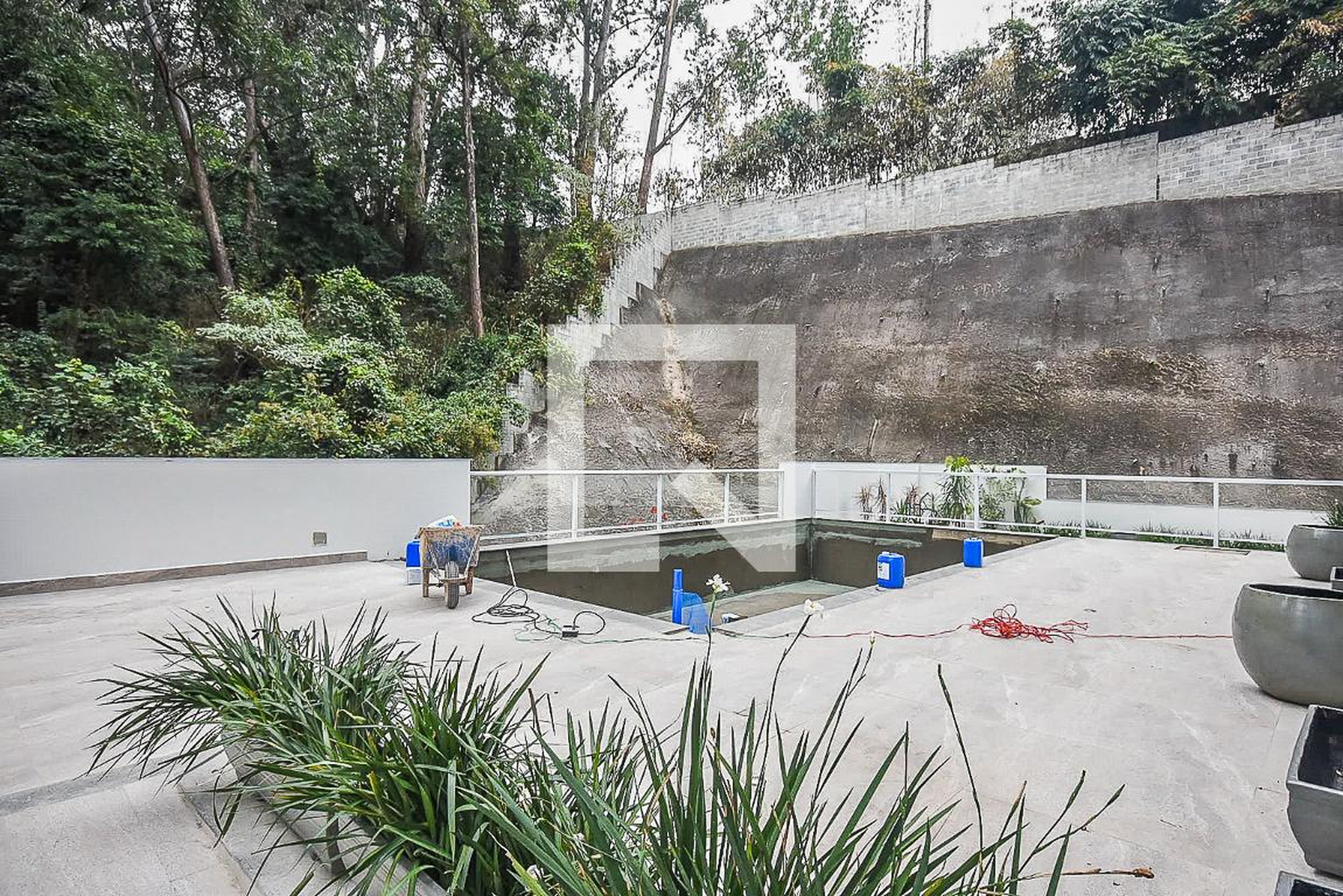 Piscina - Studios Vertentes