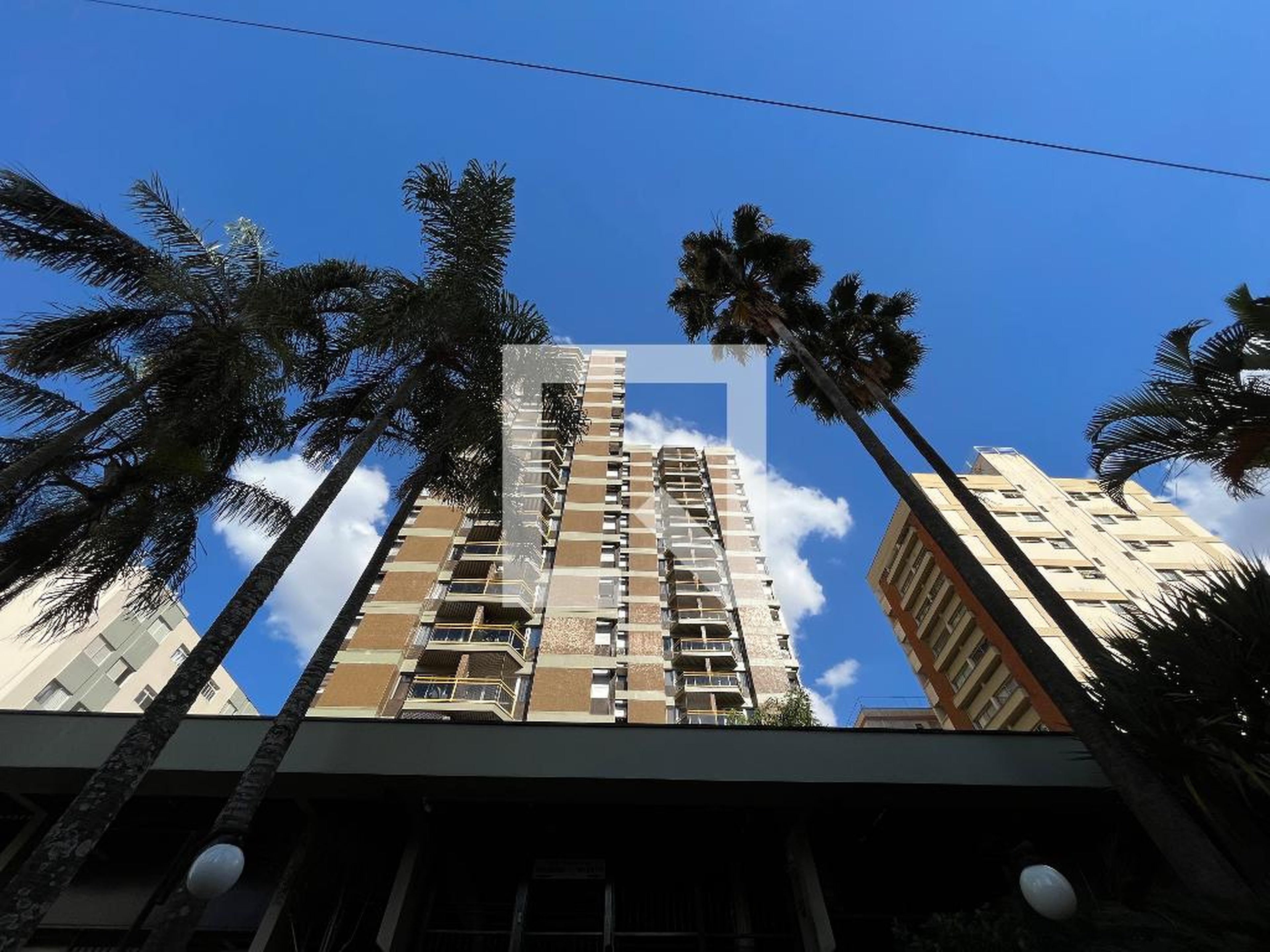 Fachada do Prédio Condomínio Ticiano