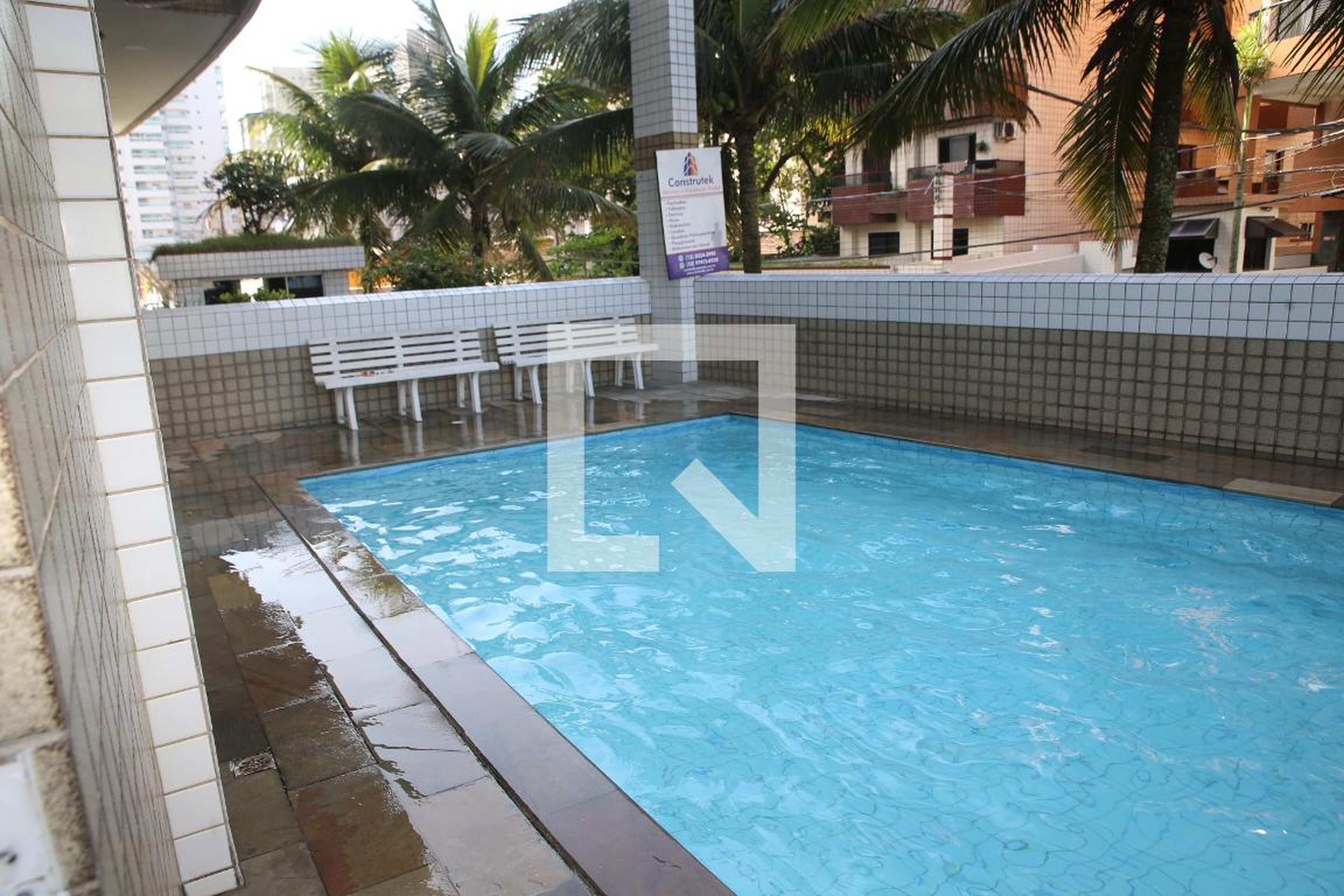 PISCINA - SENEDEZI