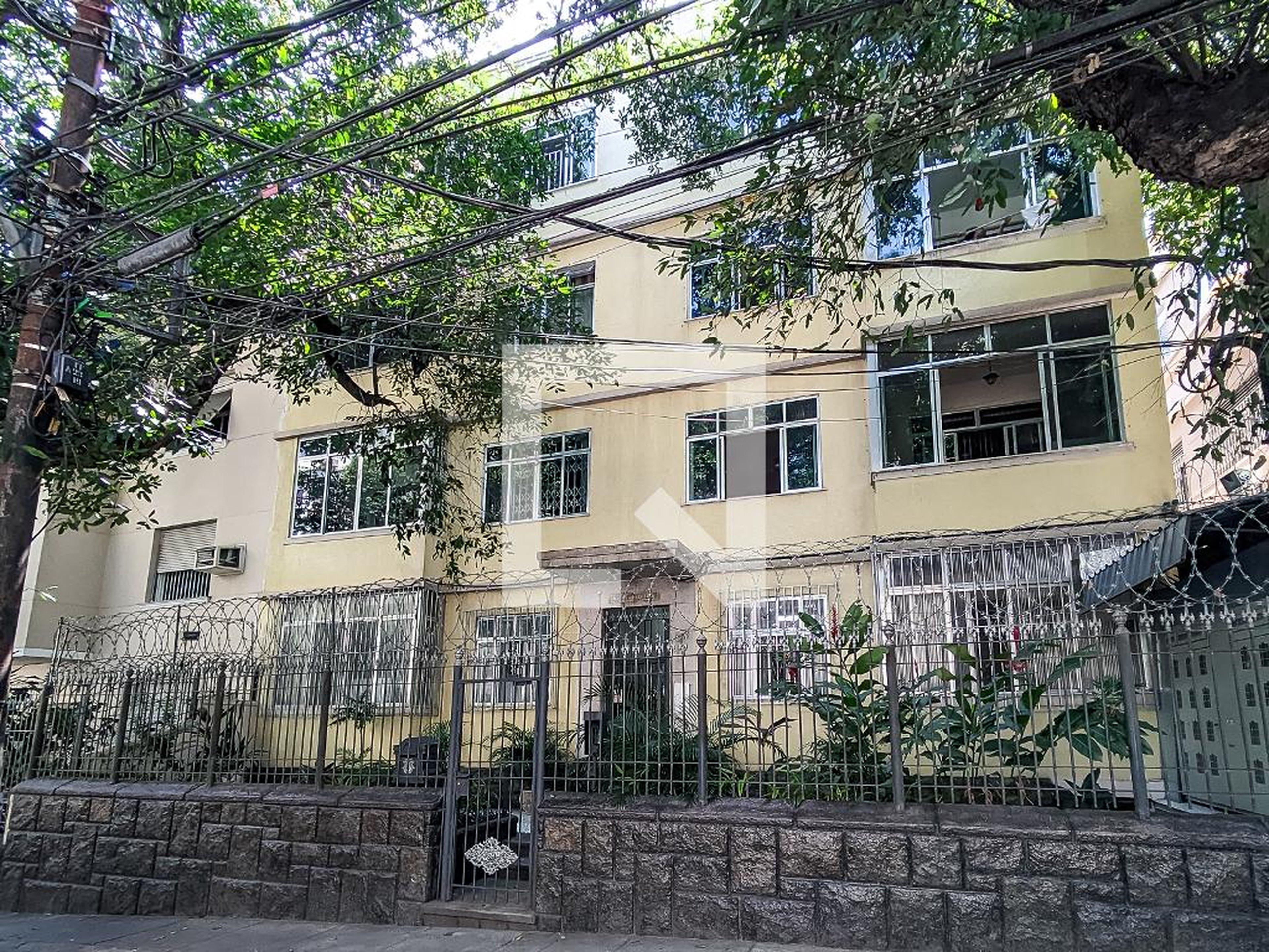 Fachada do Prédio Condomínio em Rua José Higino, 329
