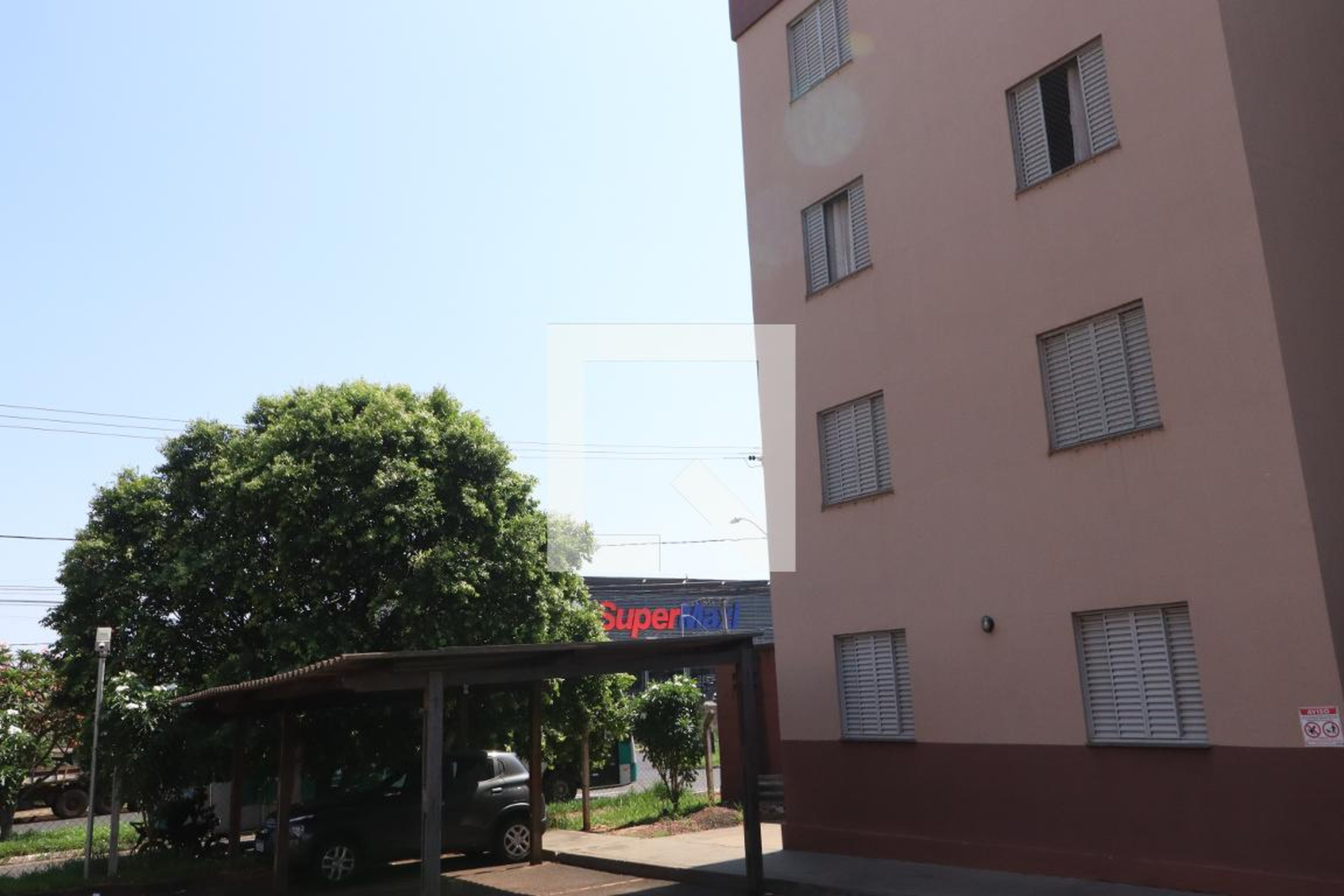Fachada do Prédio Condomínio Laranjeiras