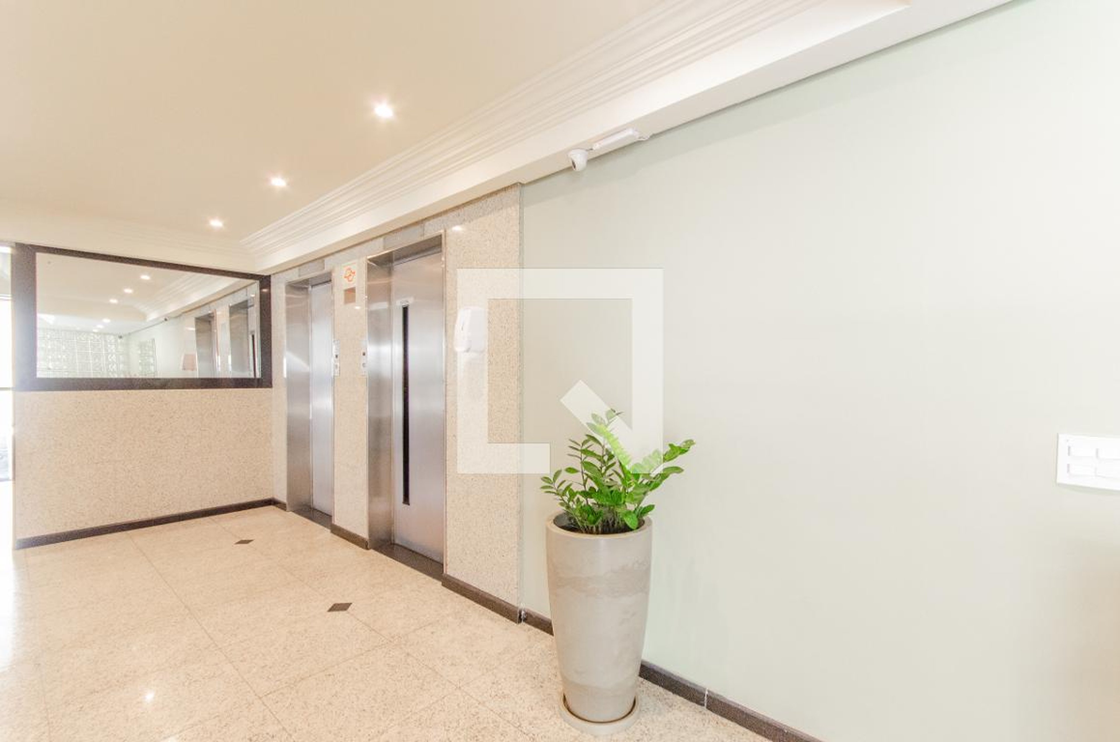 Hall social - Conjunto Residencial Vila Monumento