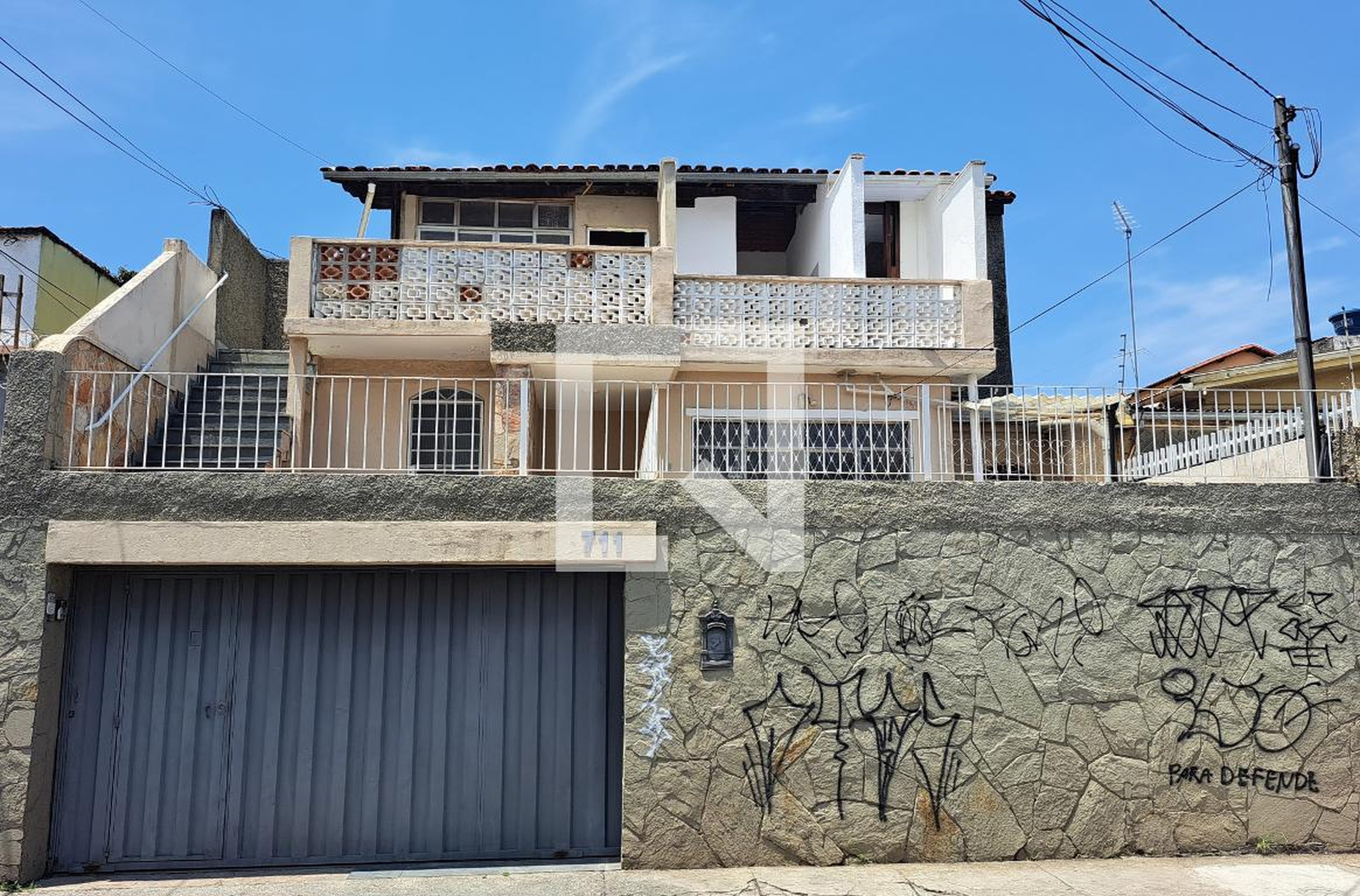 Fachada Condomínio em Rua Rio Pomba, 711