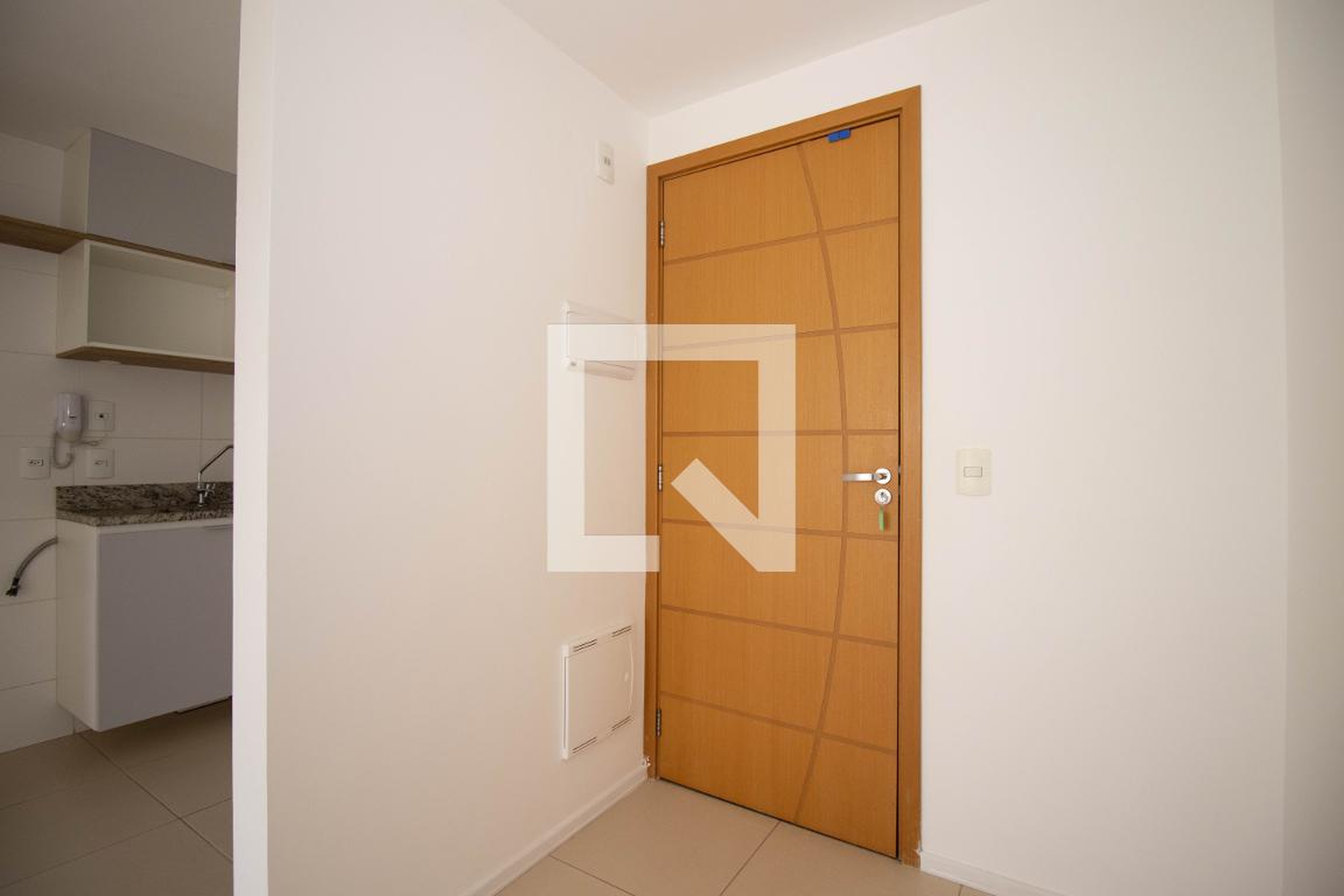 Hall - null