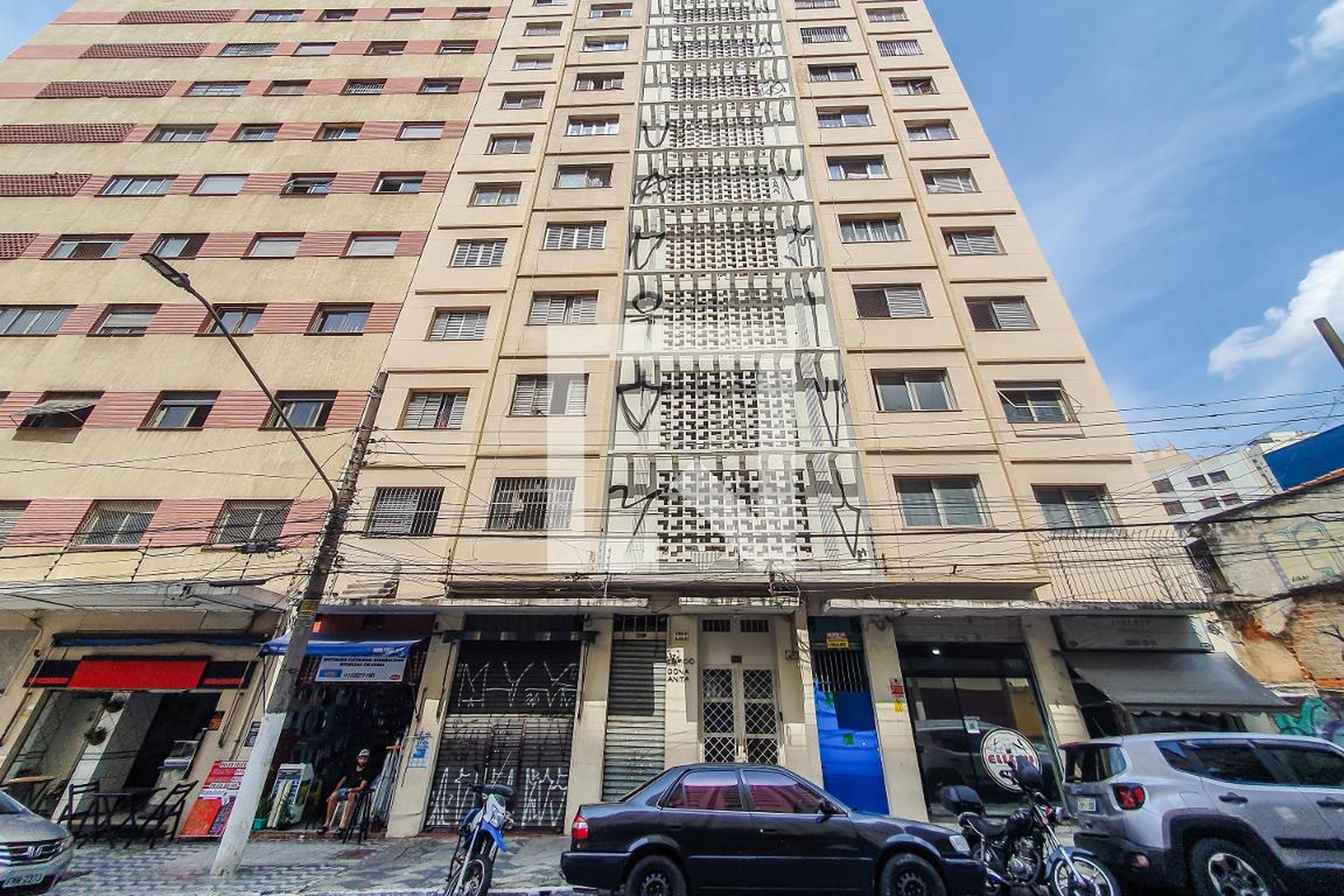 Fachada do Prédio Condomínio Dona Anita