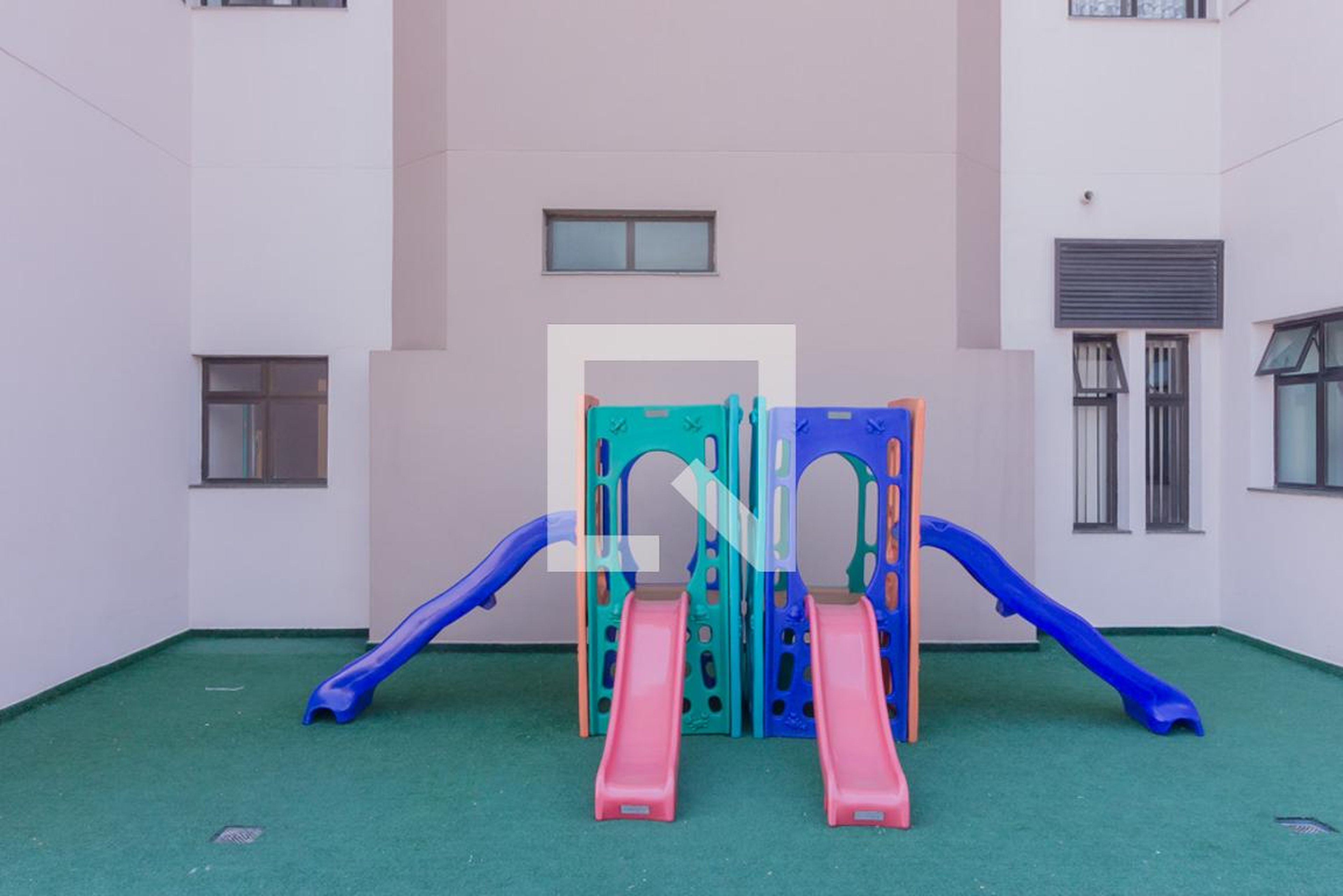Playground - Edifcio Green Garden