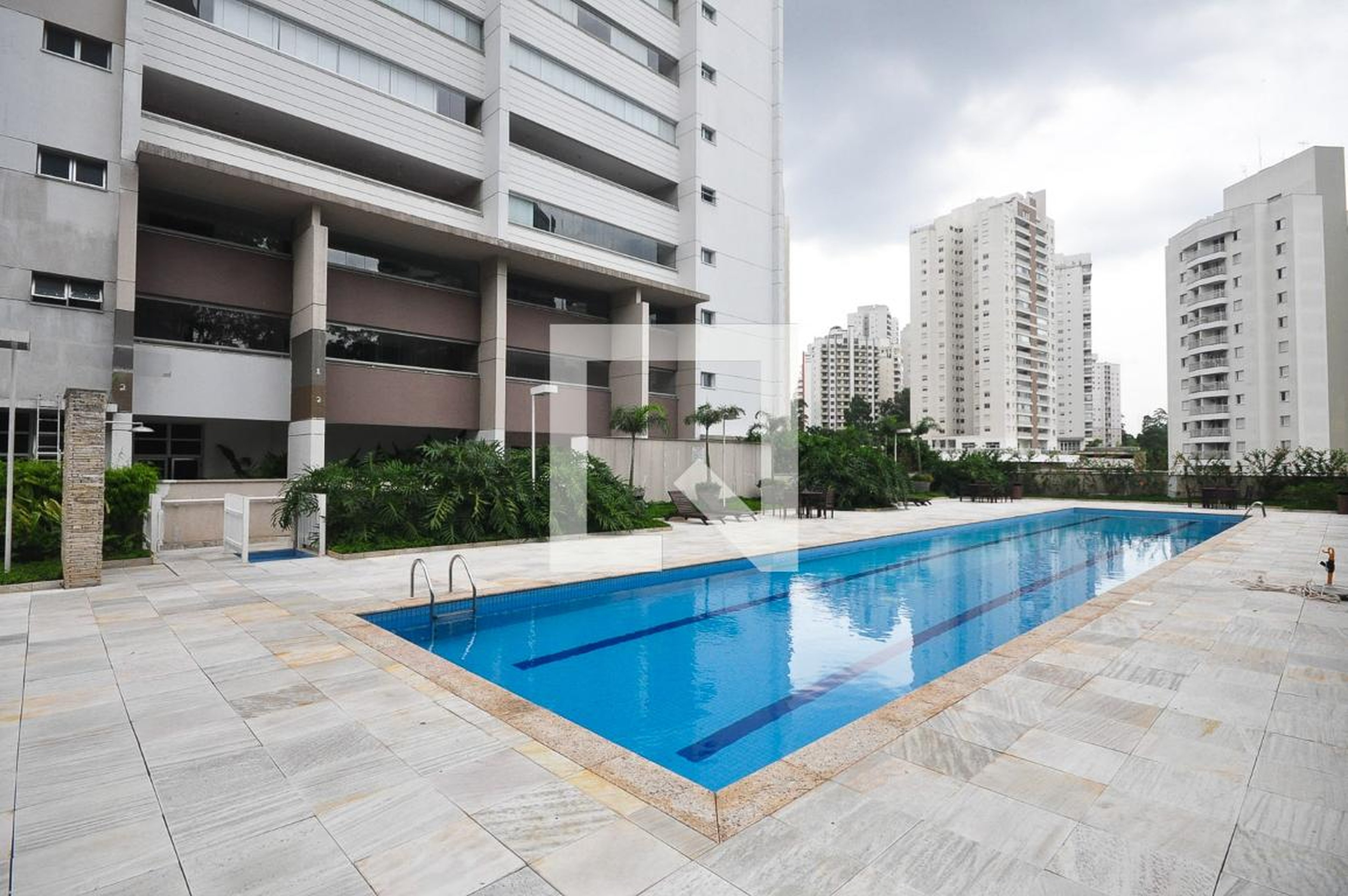 Piscina - BRISA DO MORUMBI