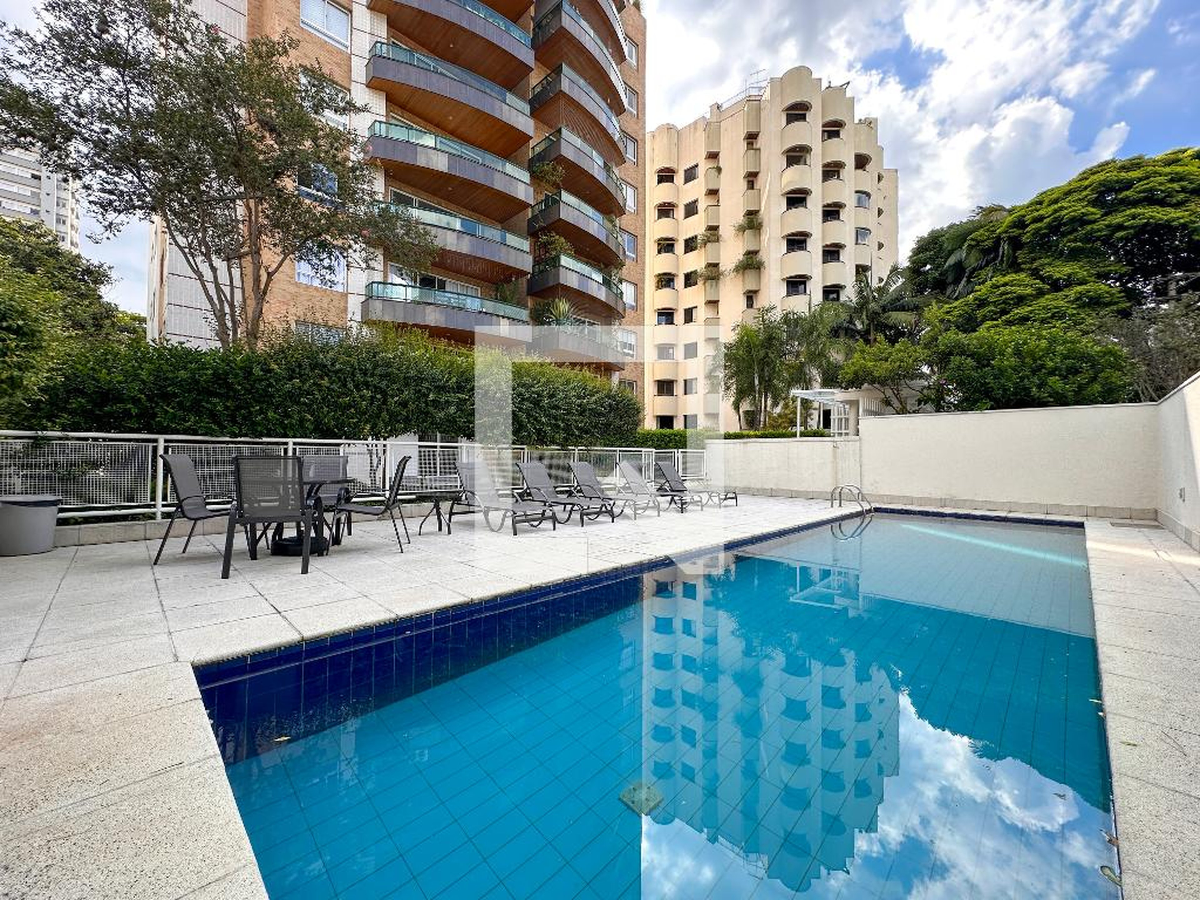 Piscina - Joyce