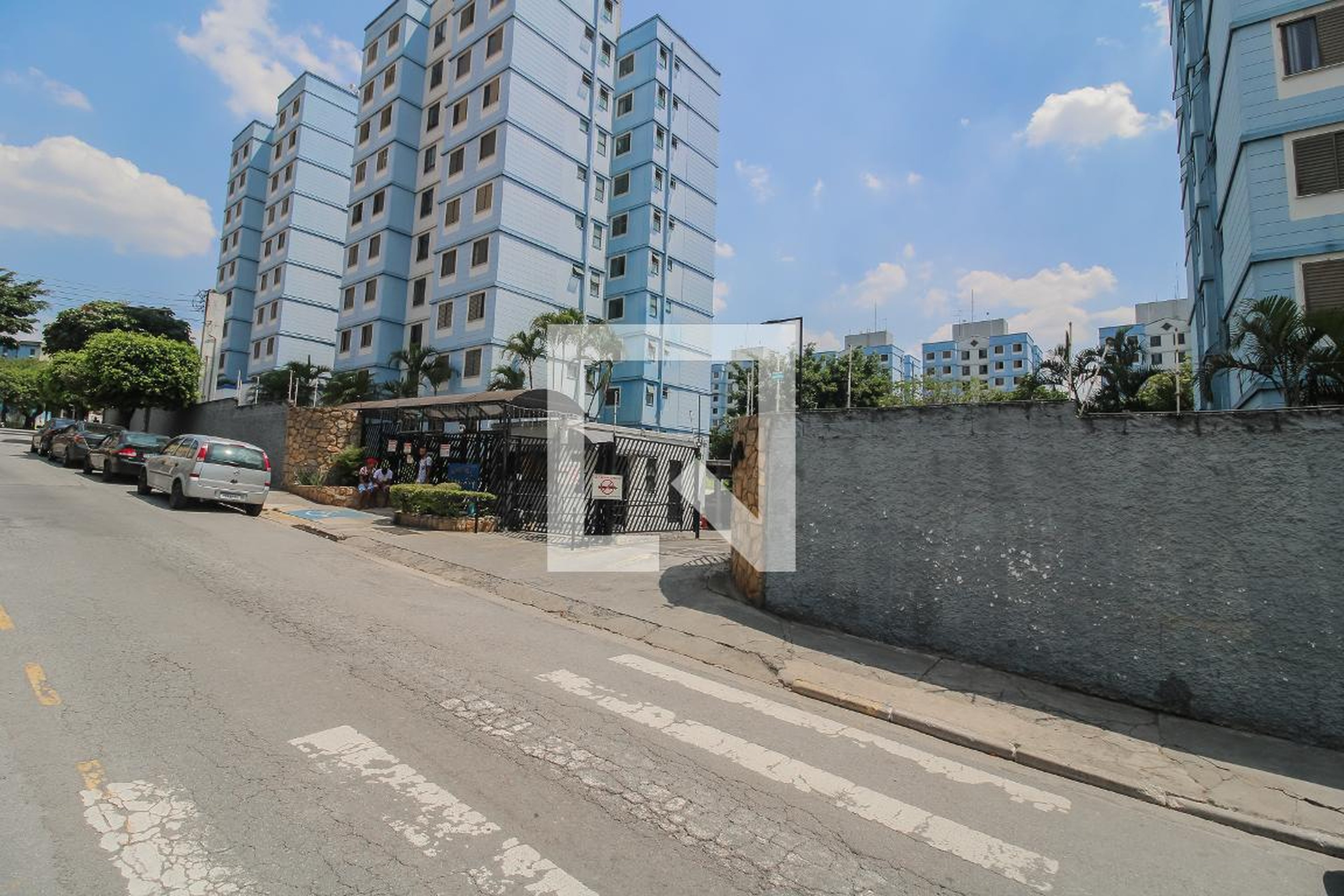 Estacionamento - Floresta Azul