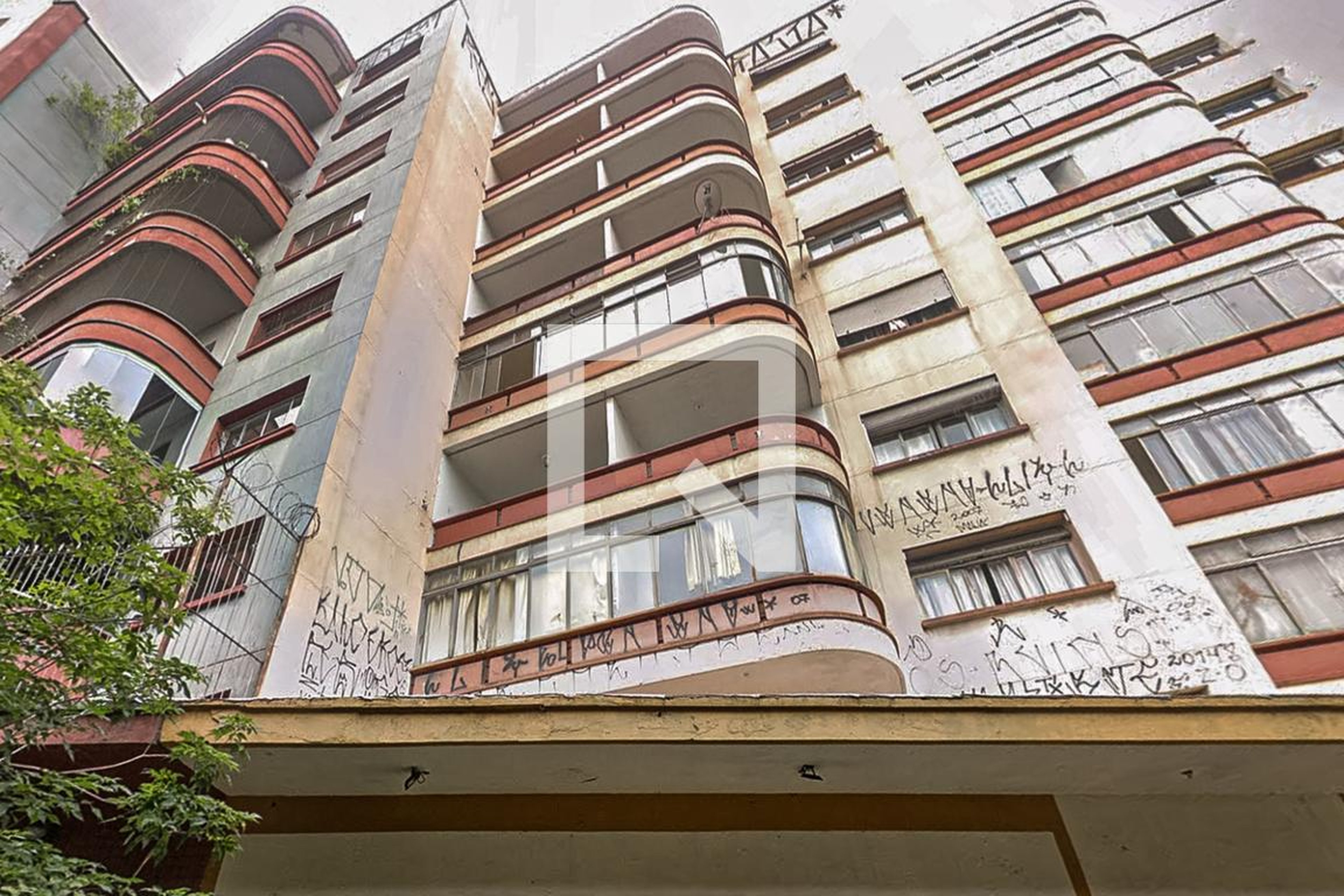 Fachada Condomínio em Avenida São João, 2091