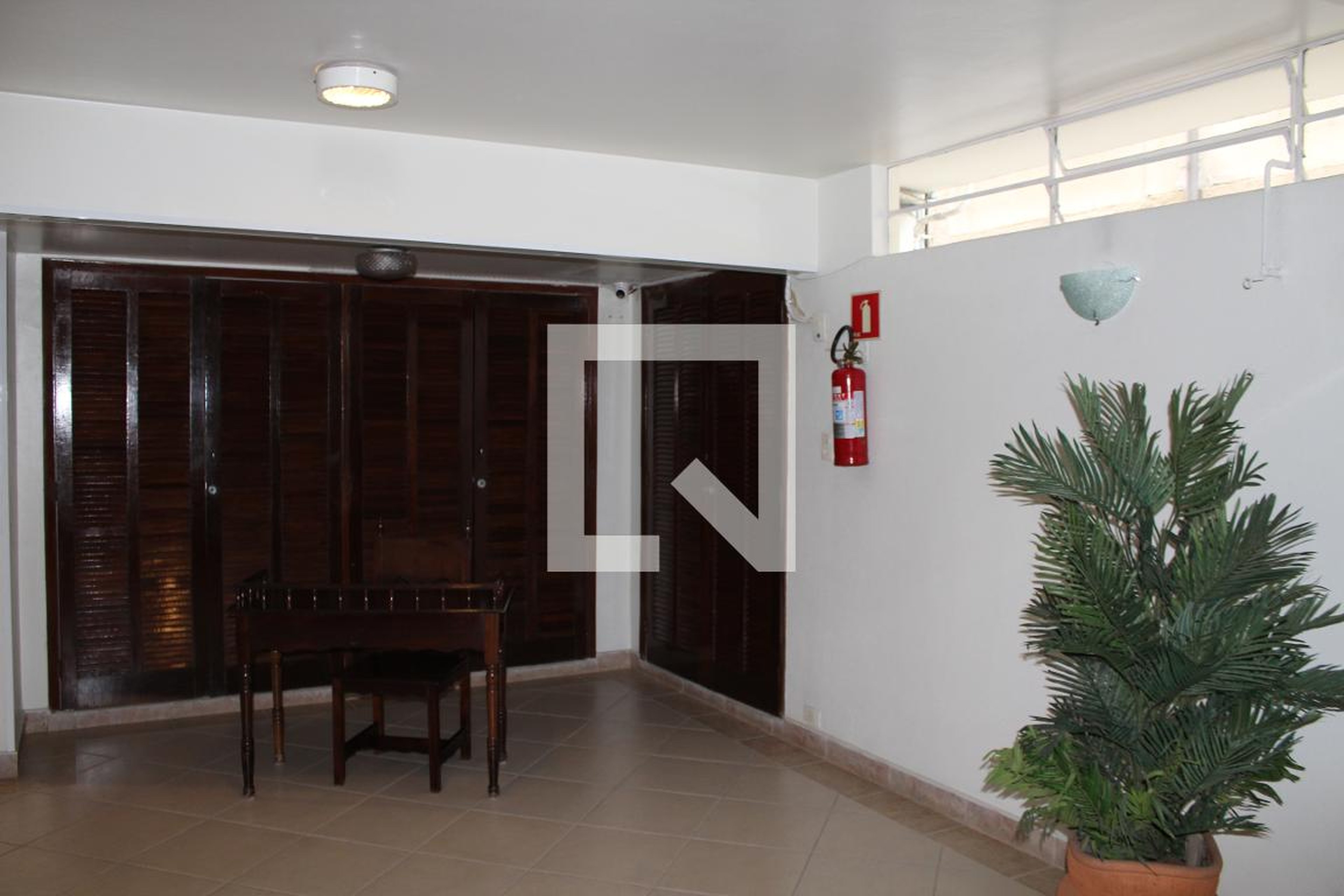 Hall social - Faustolo 218